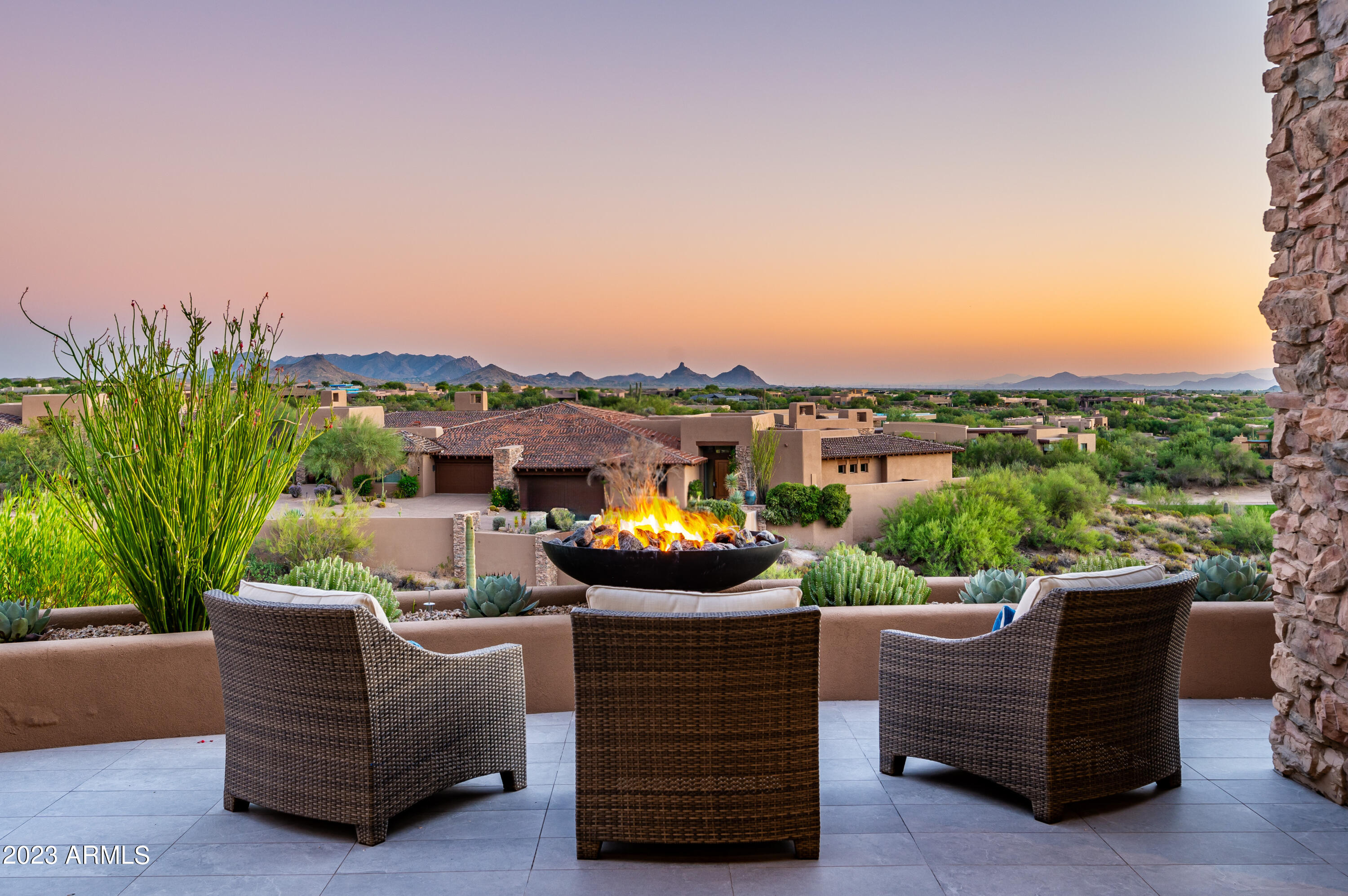 9795 E FORGOTTEN HILLS Drive