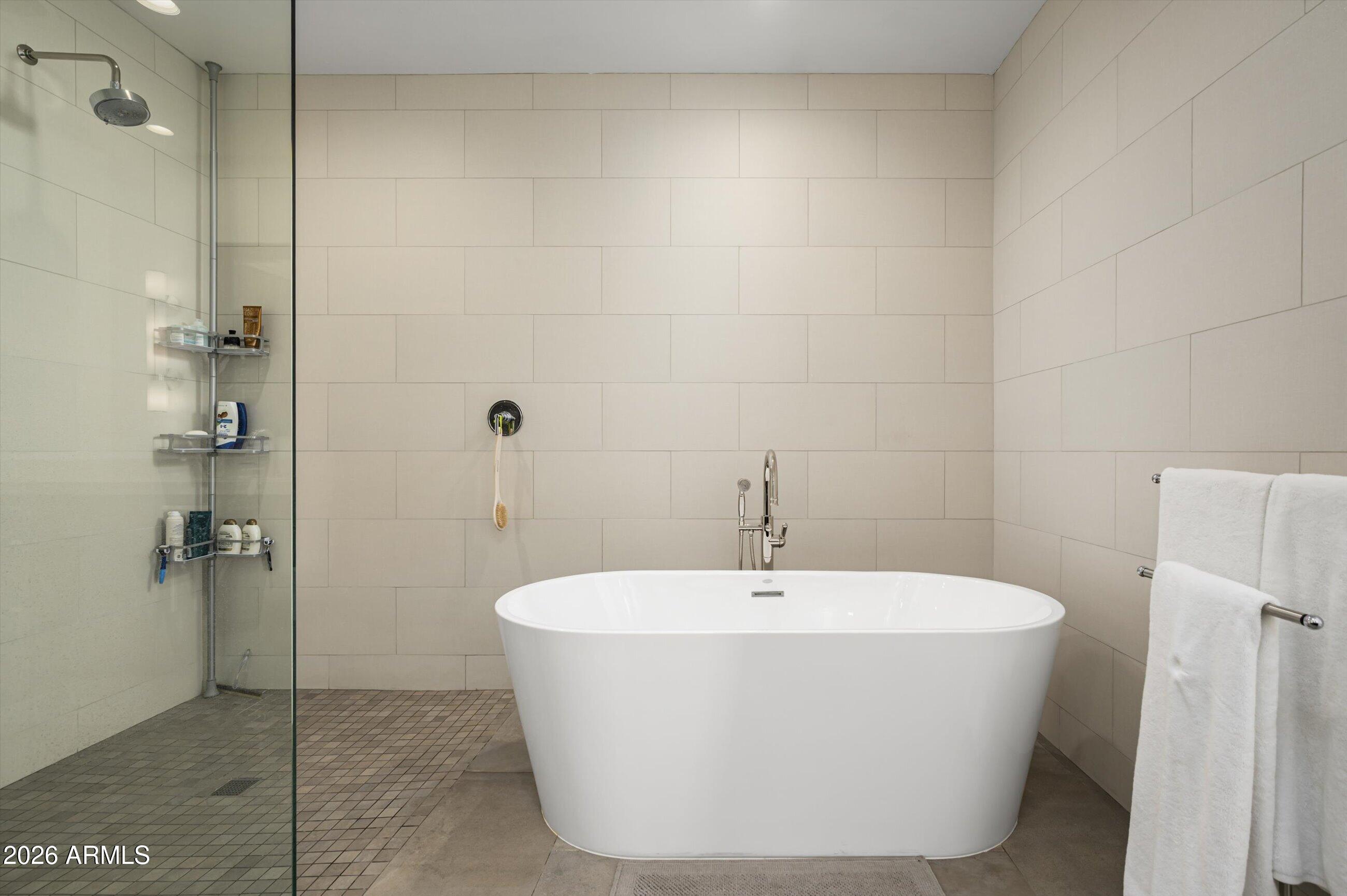 9795 E FORGOTTEN HILLS Drive