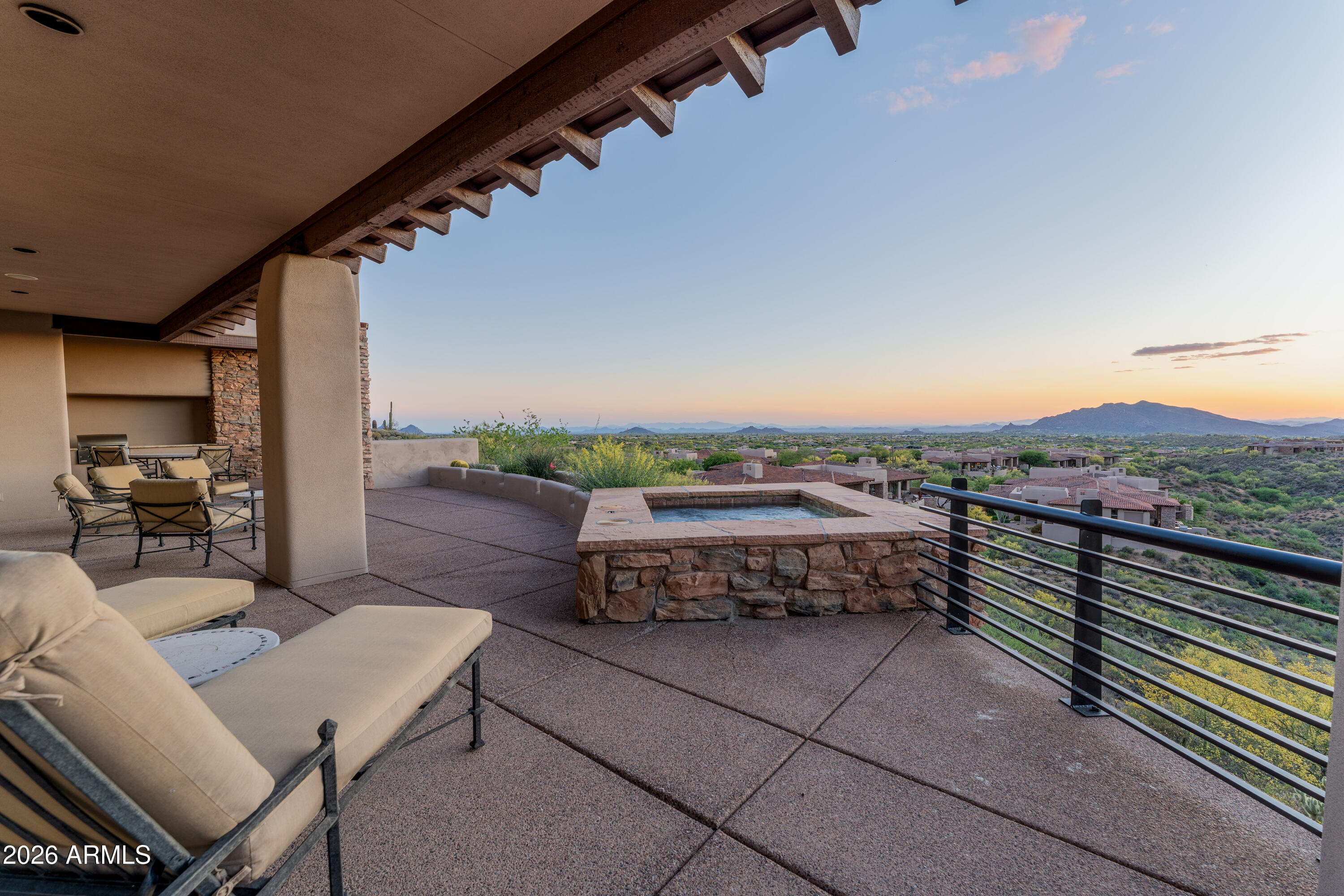 9903 E LOOKOUT MOUNTAIN Drive 45