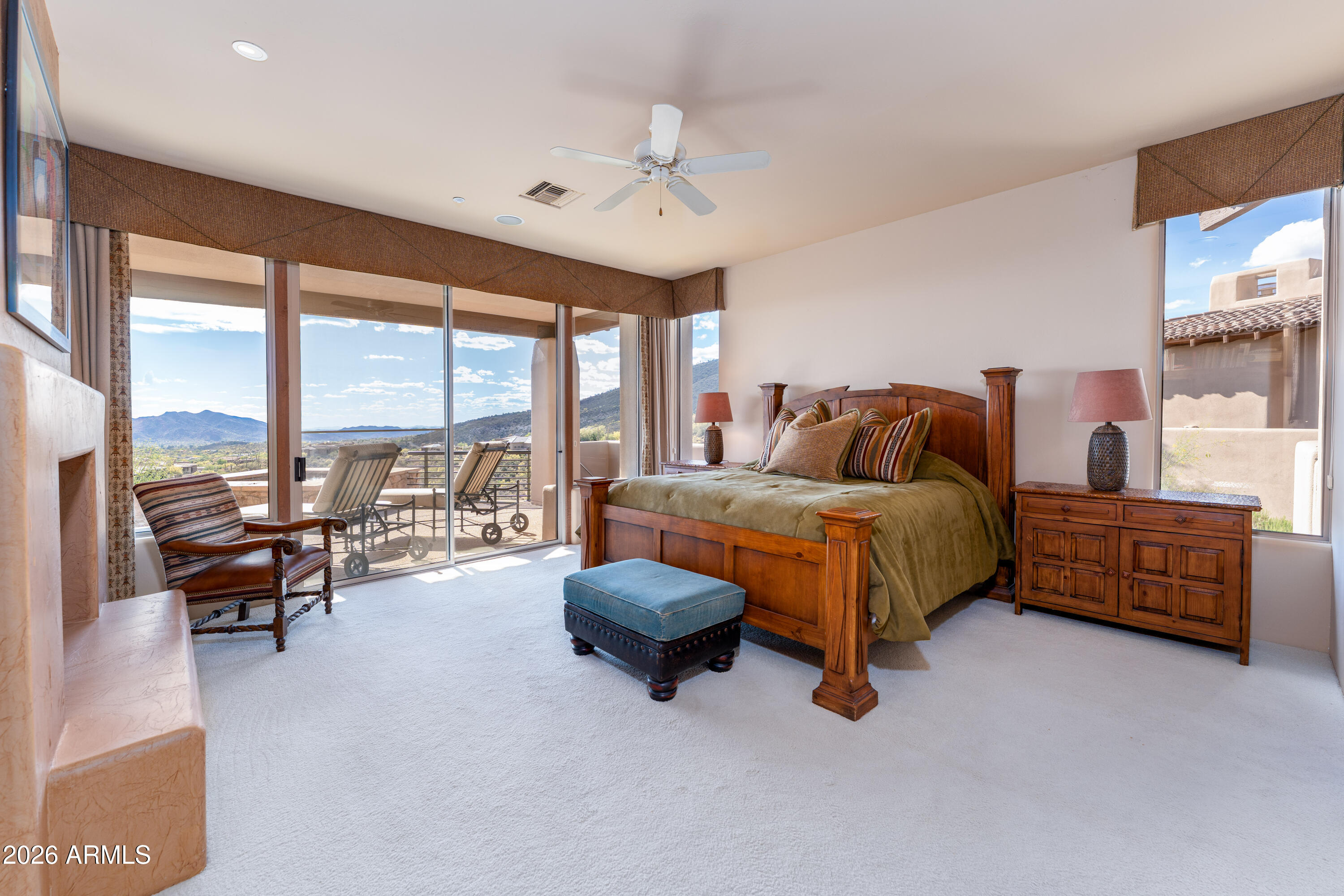 9903 E LOOKOUT MOUNTAIN Drive 45