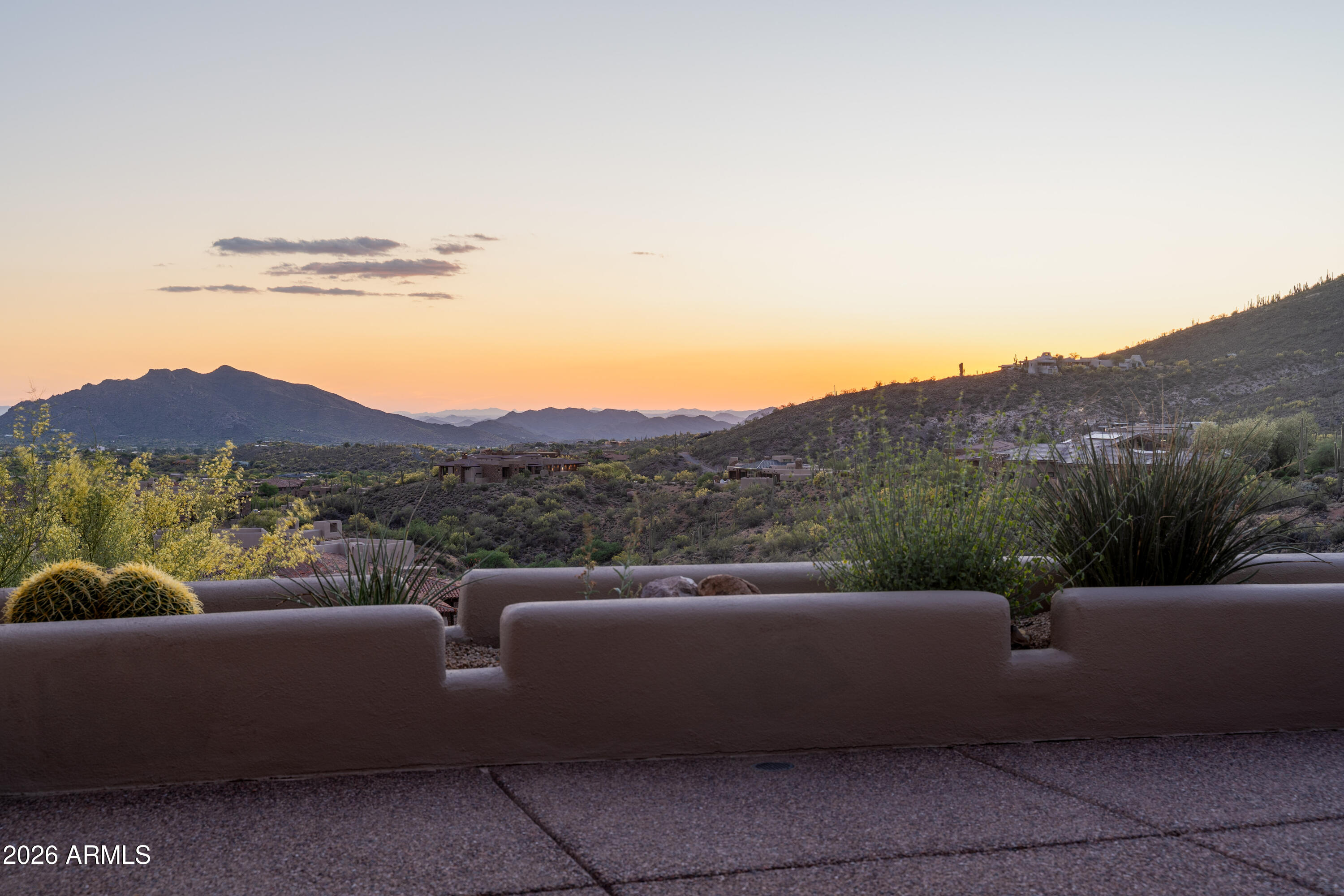 9903 E LOOKOUT MOUNTAIN Drive 45