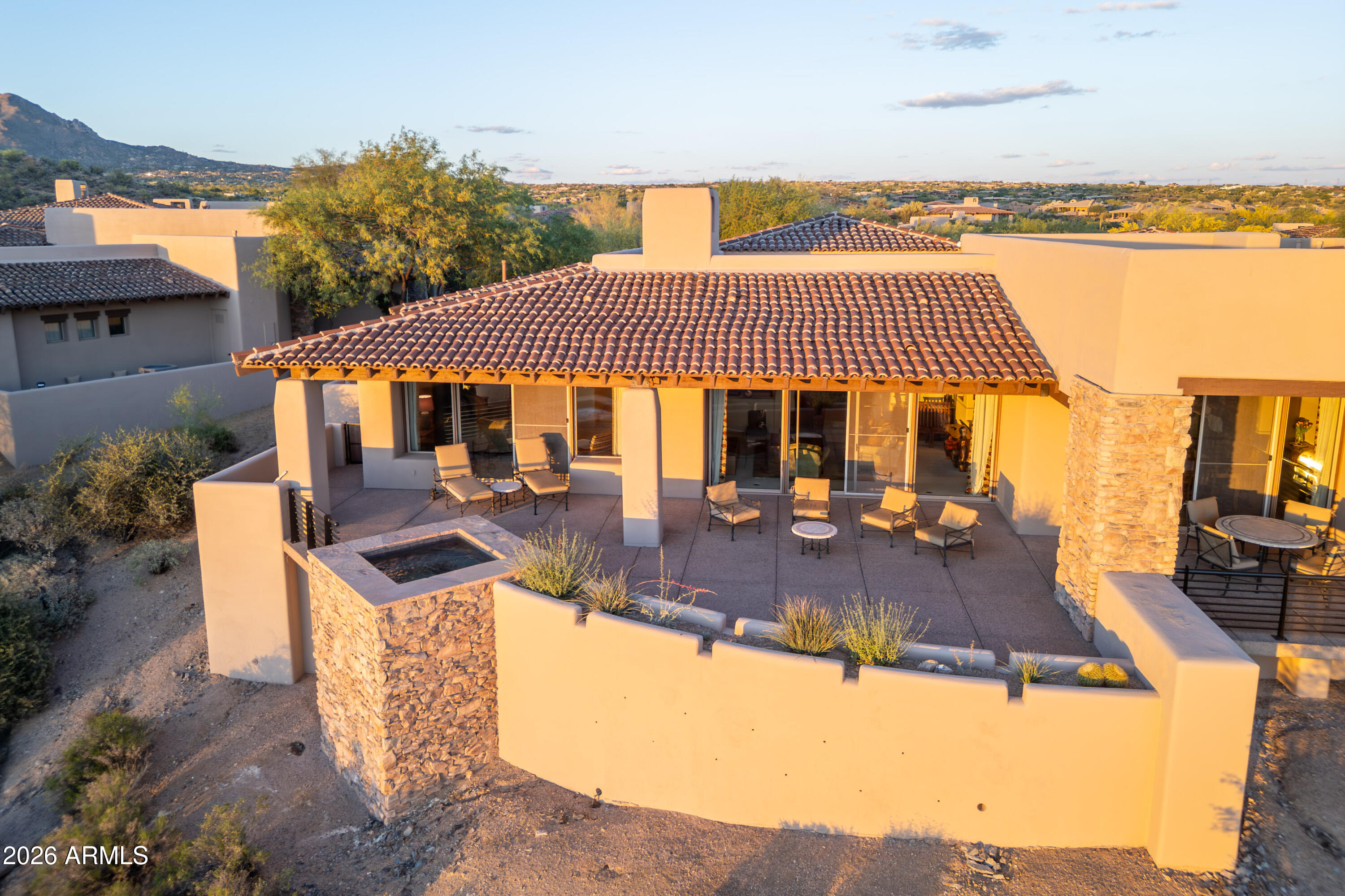 9903 E LOOKOUT MOUNTAIN Drive 45