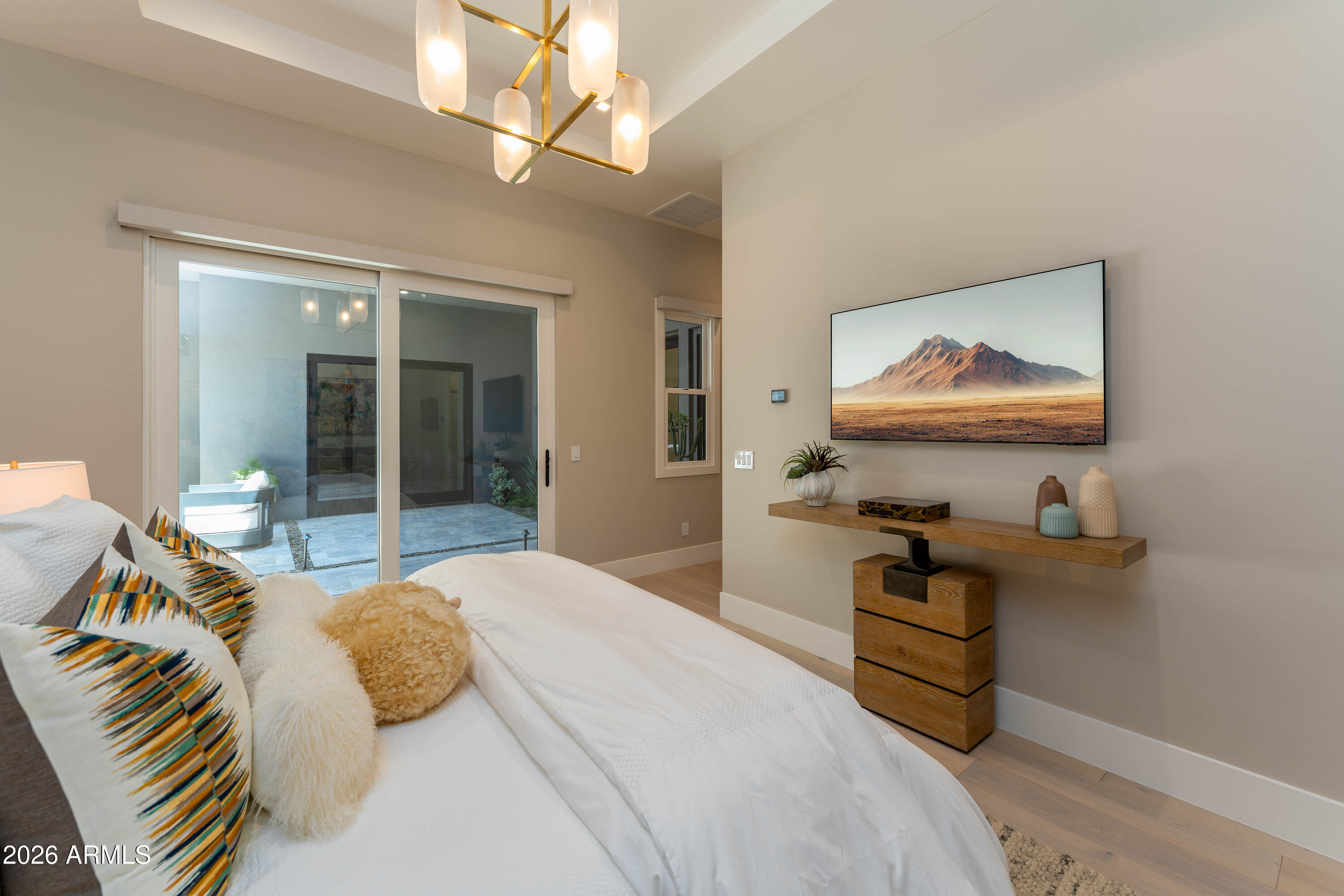 37200 N CAVE CREEK Road 1123