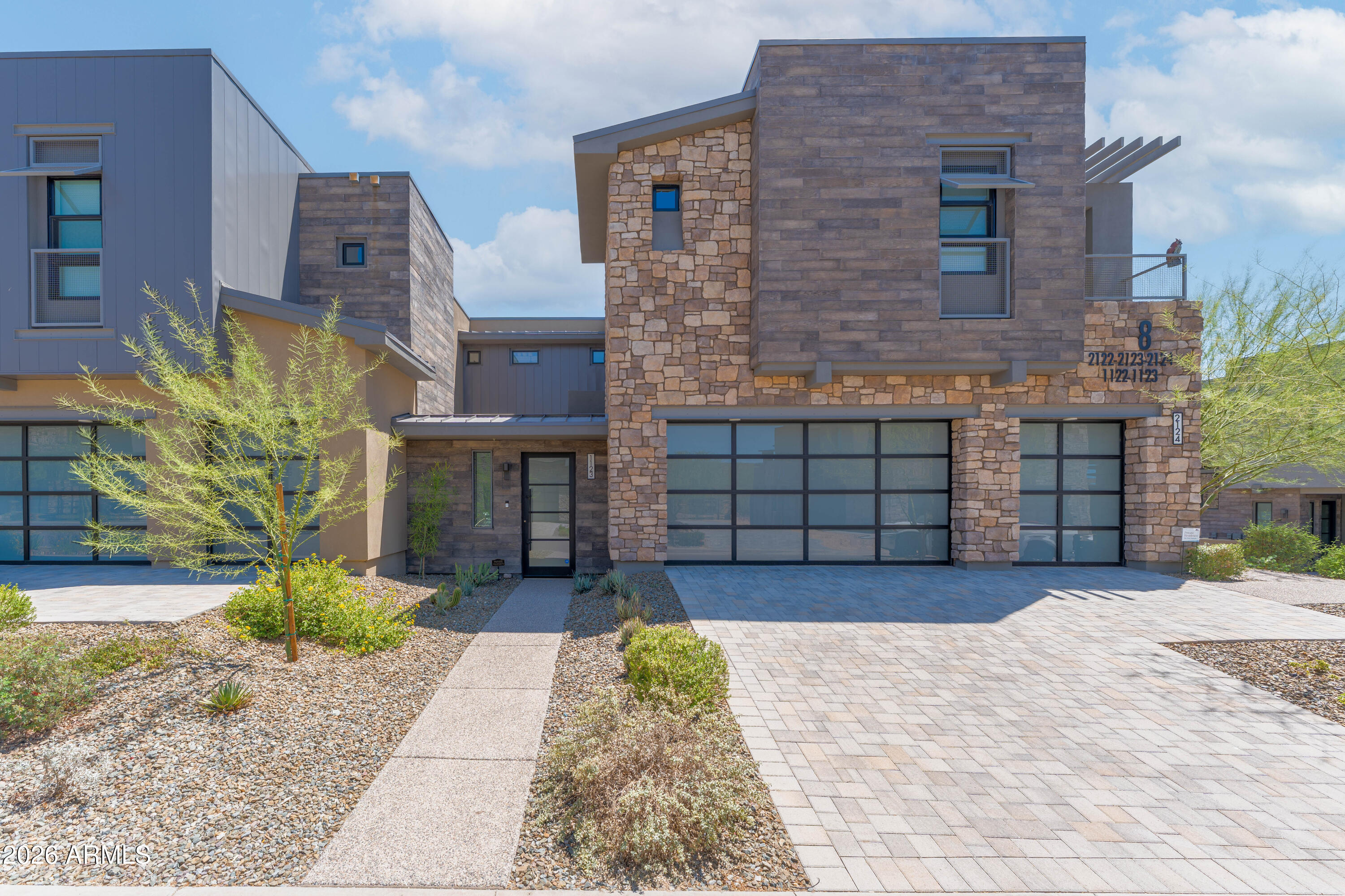 37200 N CAVE CREEK Road 1123