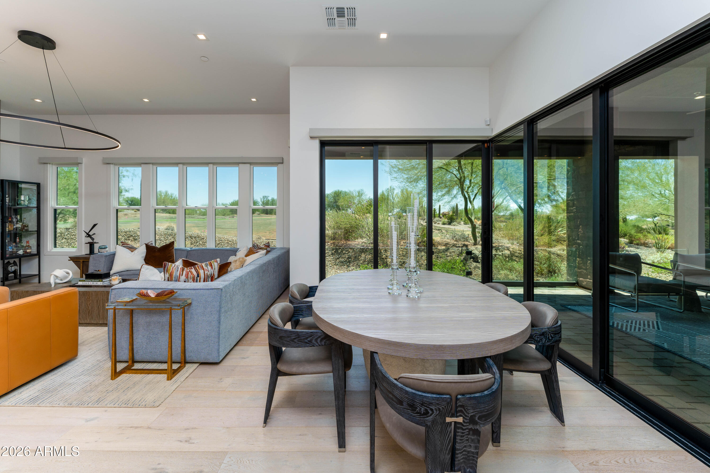 37200 N CAVE CREEK Road 1123