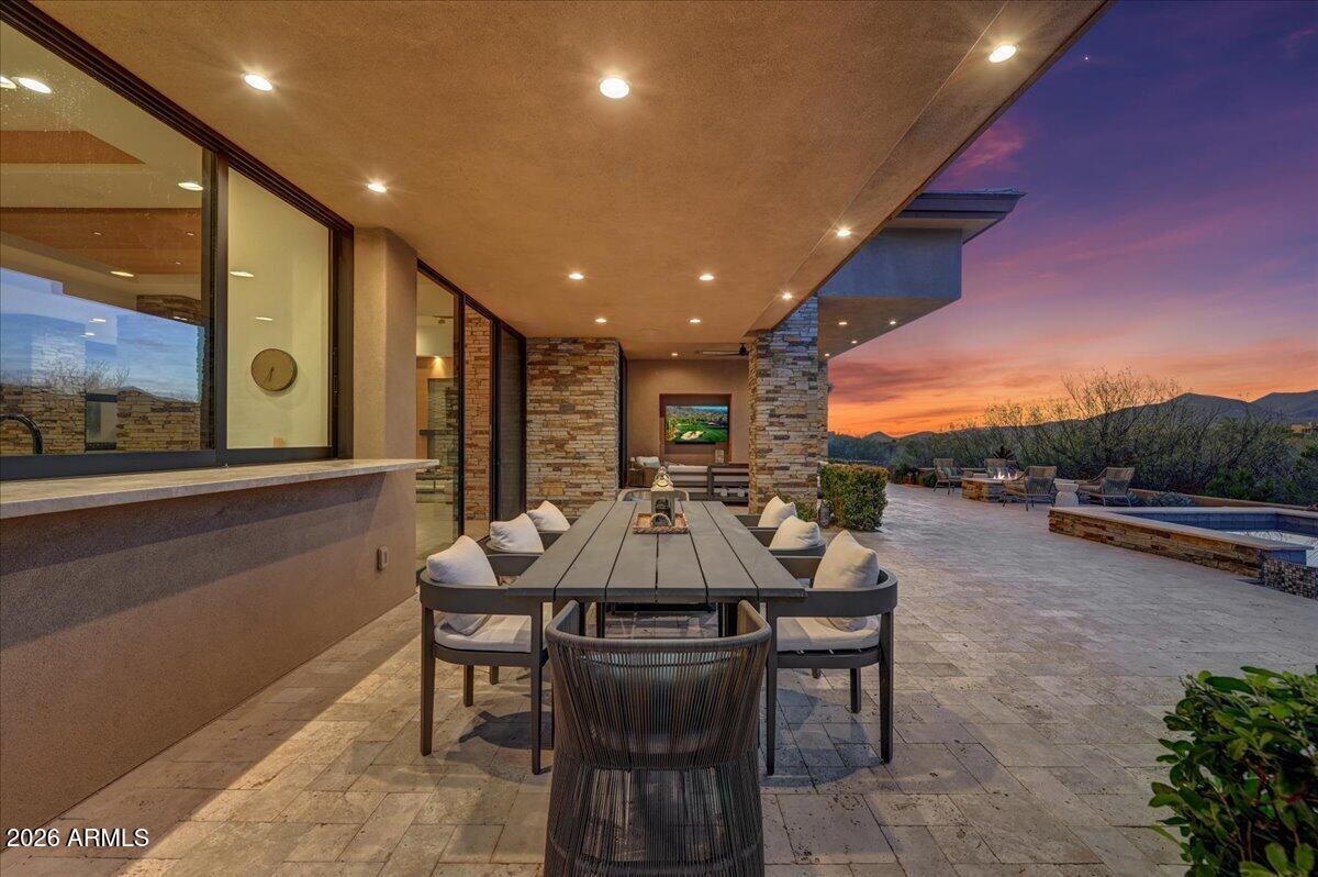 10332 E FILAREE Lane