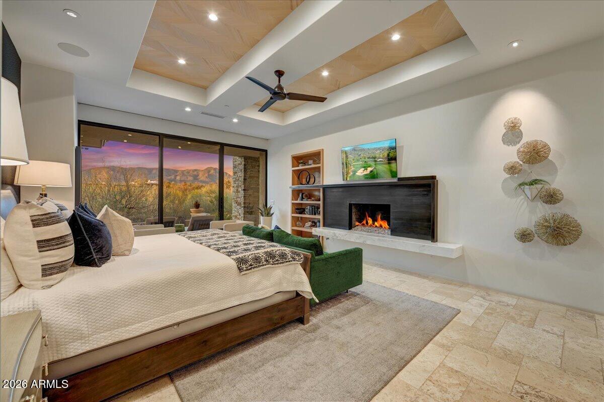 10332 E FILAREE Lane