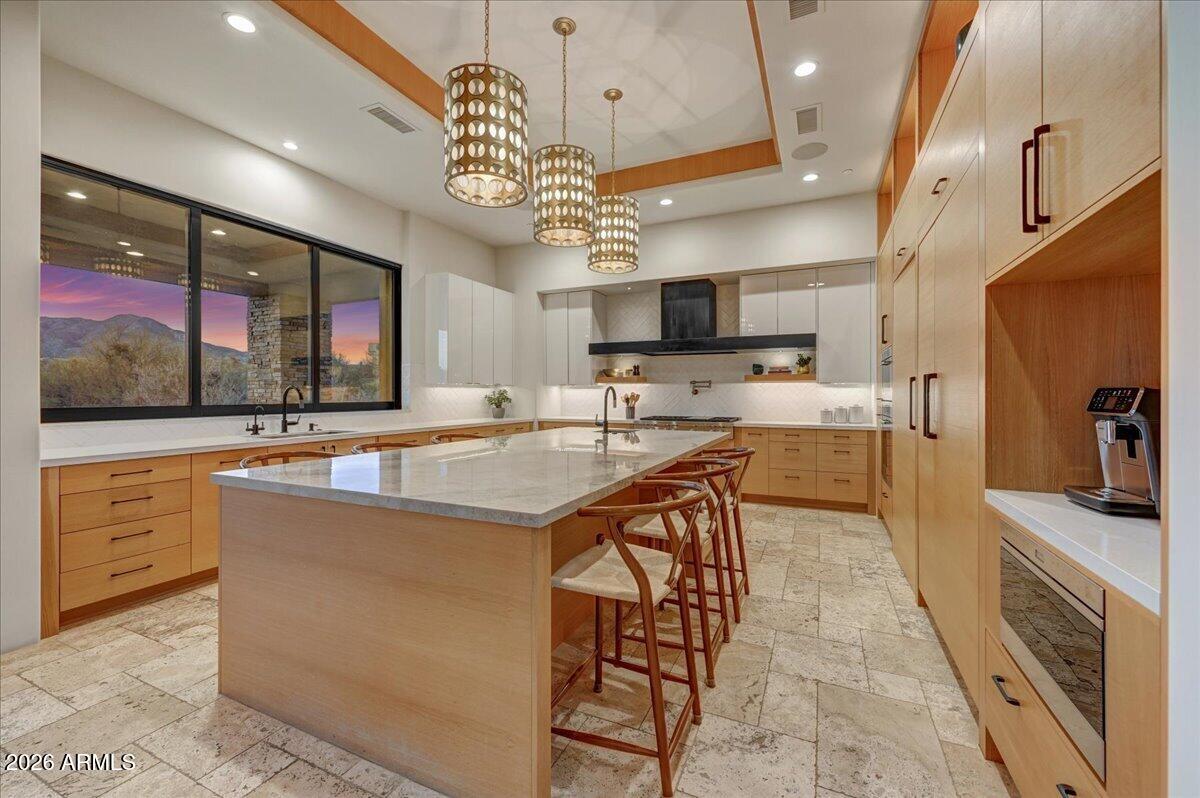 10332 E FILAREE Lane