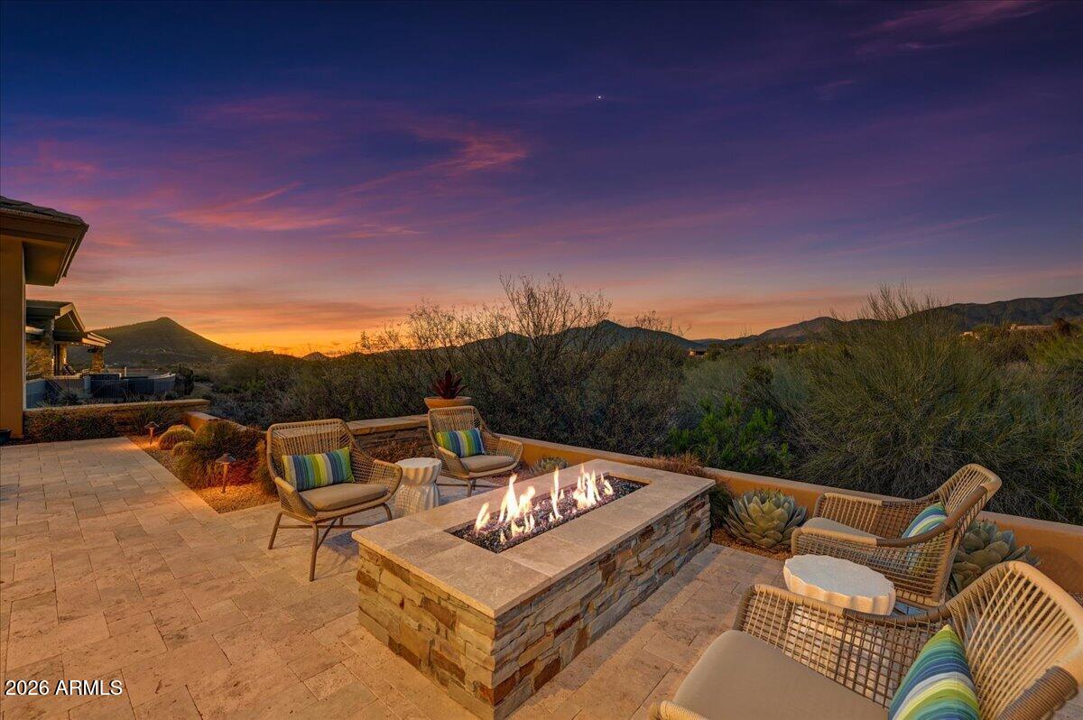 10332 E FILAREE Lane