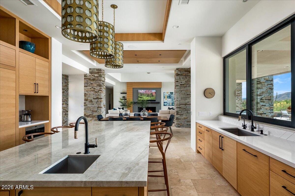 10332 E FILAREE Lane