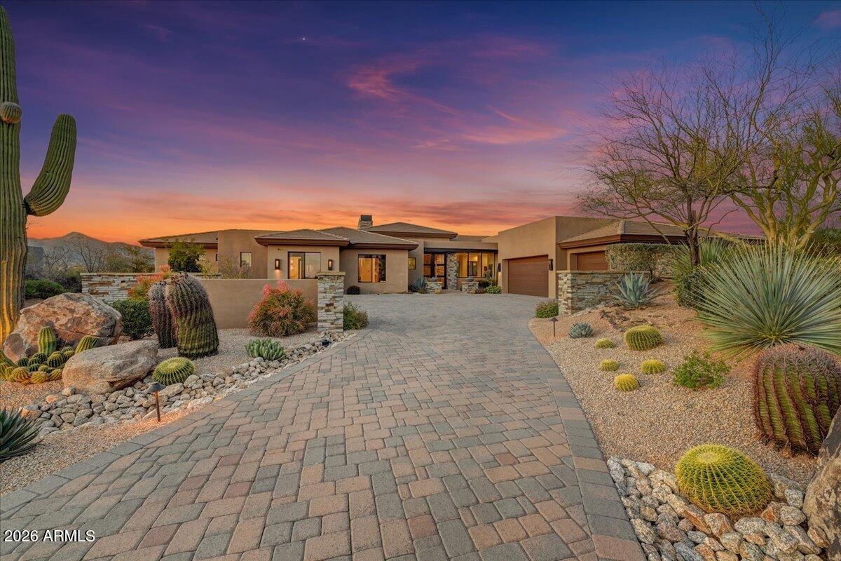 10332 E FILAREE Lane