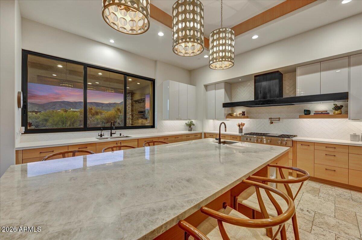 10332 E FILAREE Lane