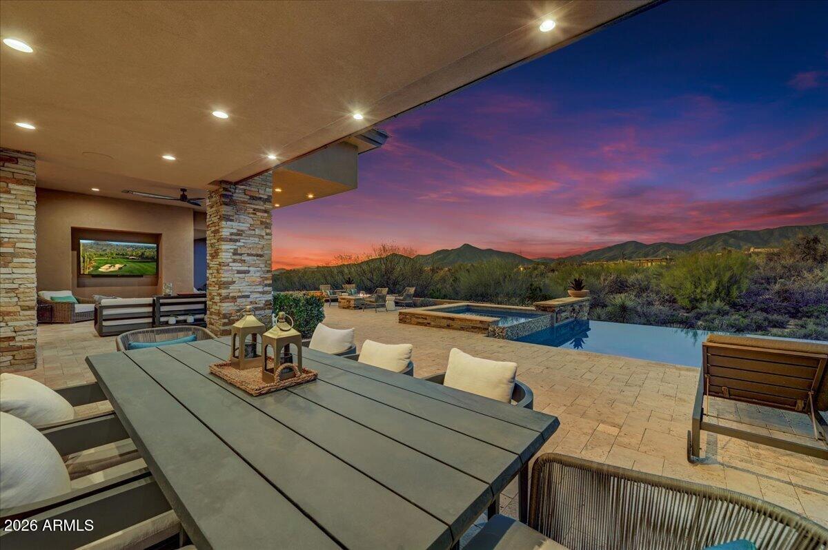 10332 E FILAREE Lane