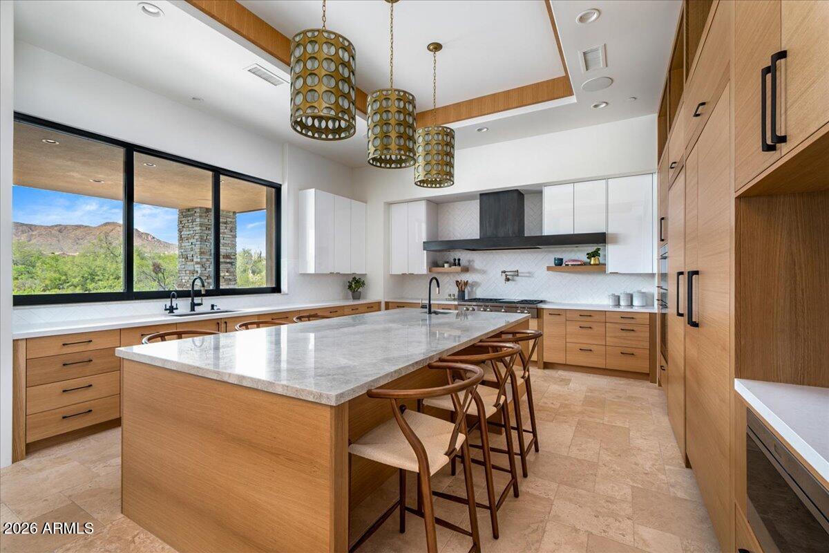 10332 E FILAREE Lane