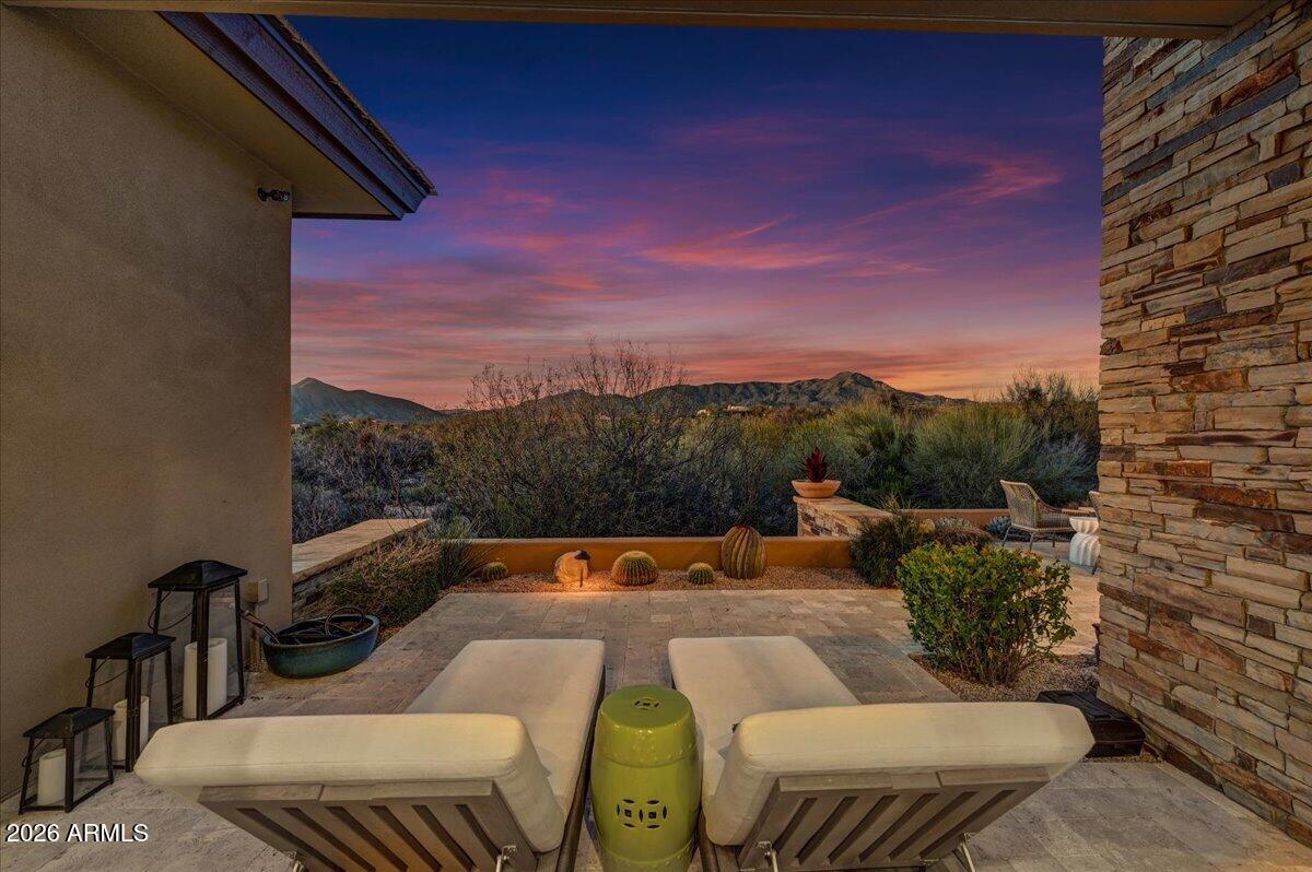 10332 E FILAREE Lane