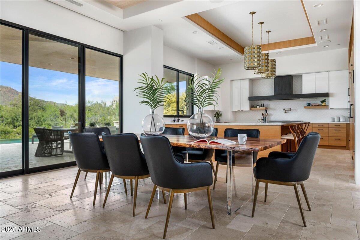 10332 E FILAREE Lane