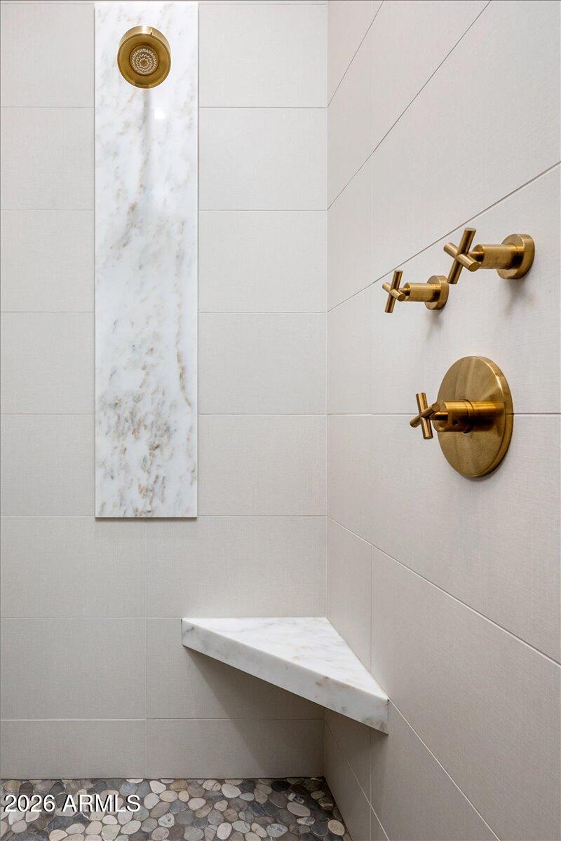 10332 E FILAREE Lane