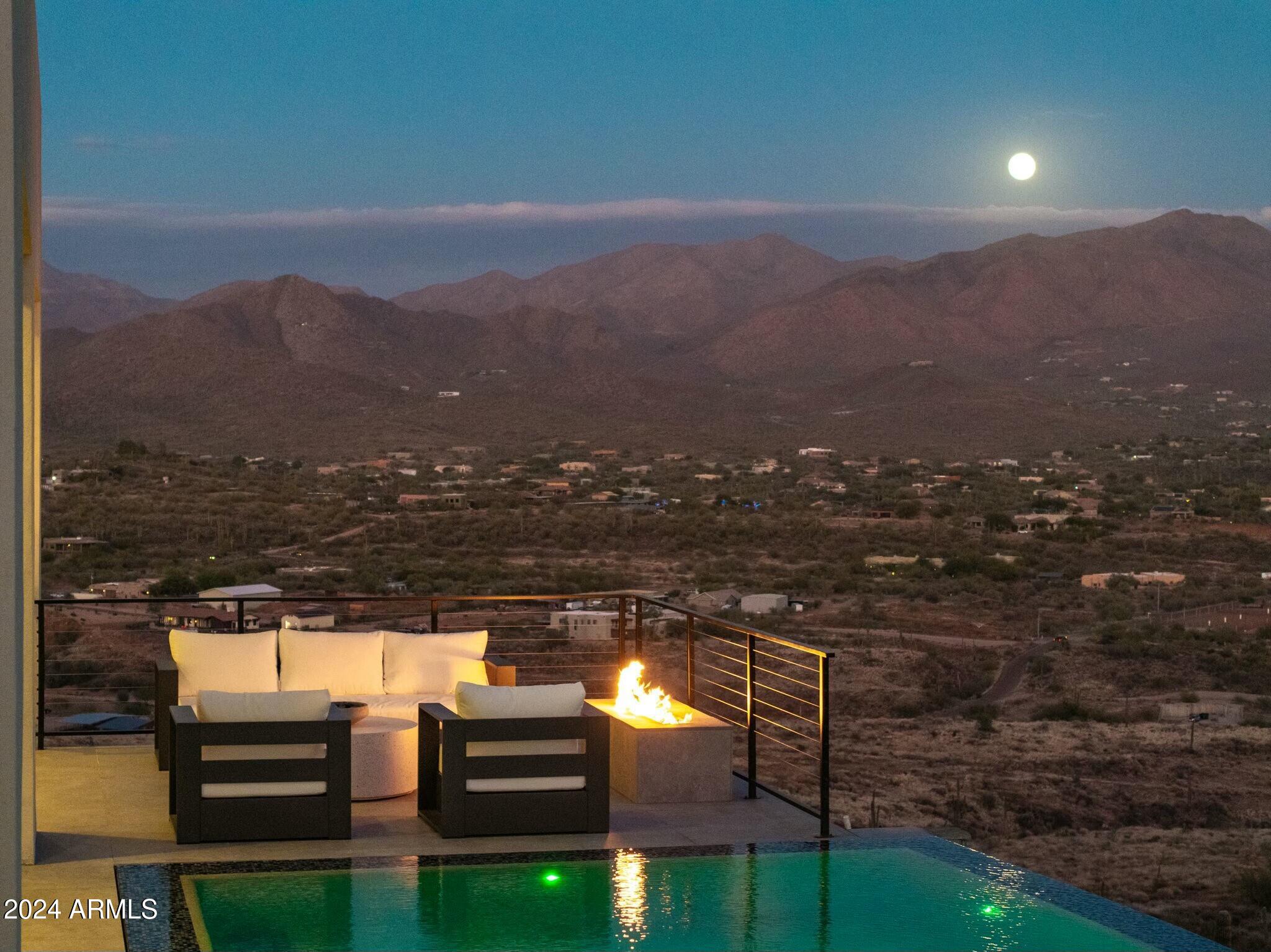 4880 E LONE MOUNTAIN Road N