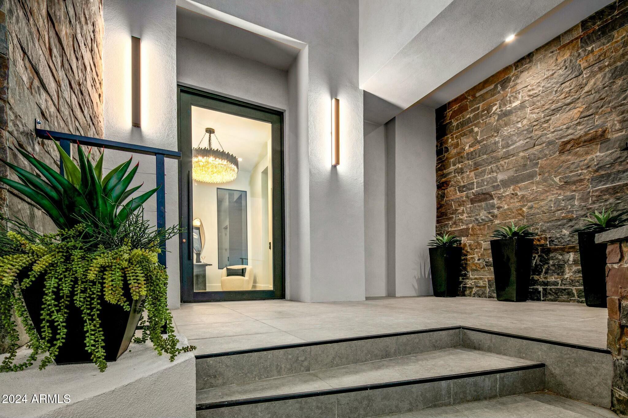 4880 E LONE MOUNTAIN Road N