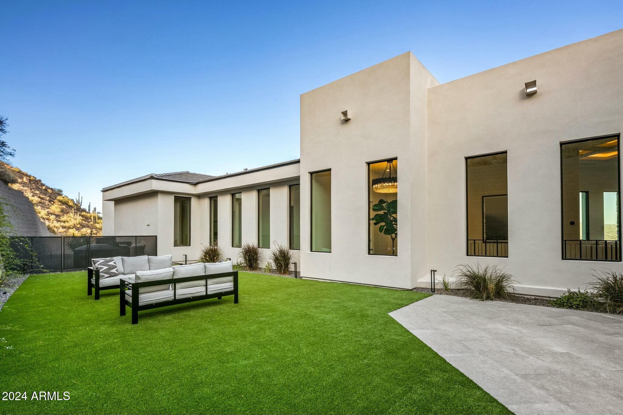 4880 E LONE MOUNTAIN Road N