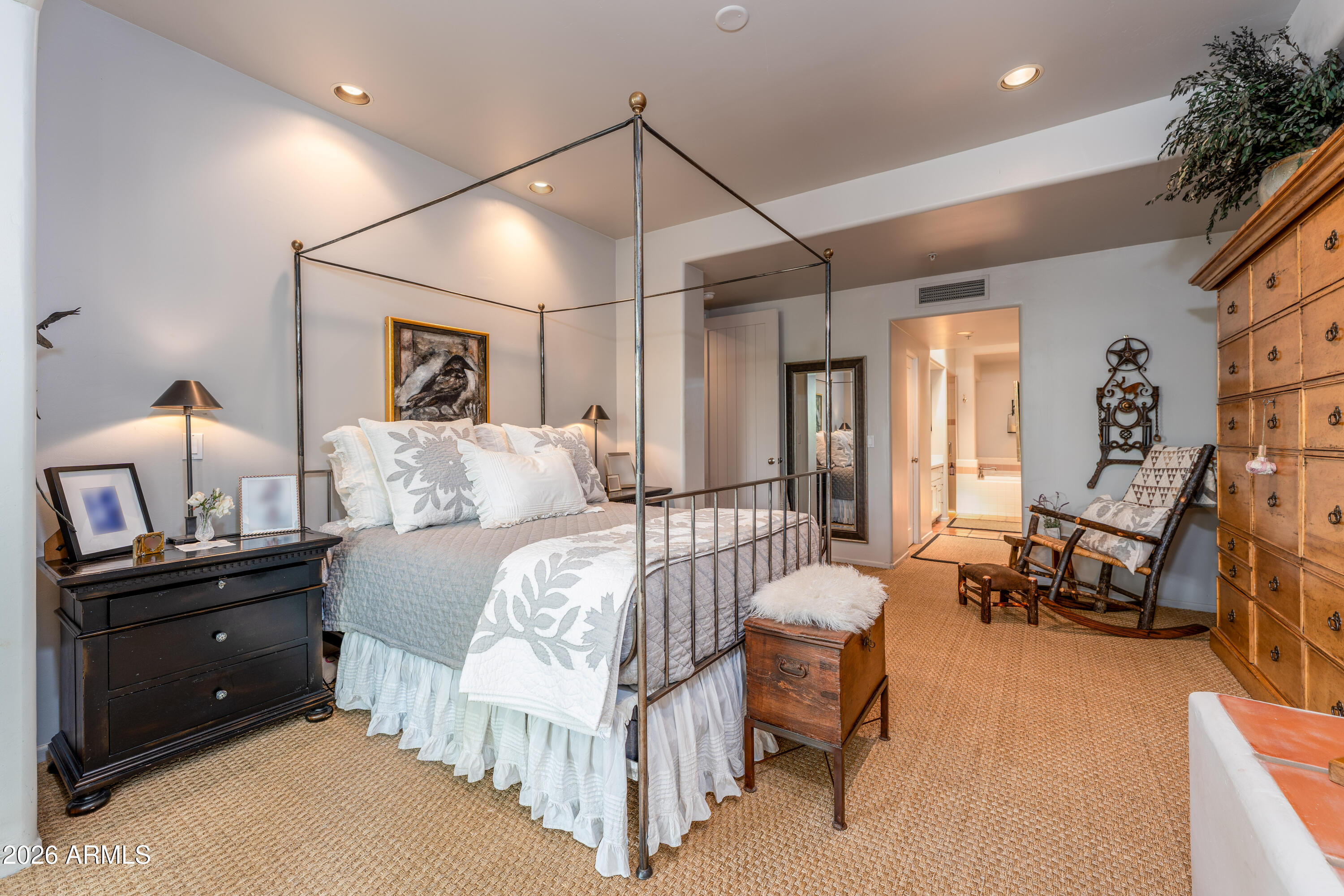 10063 E GRAYTHORN Drive