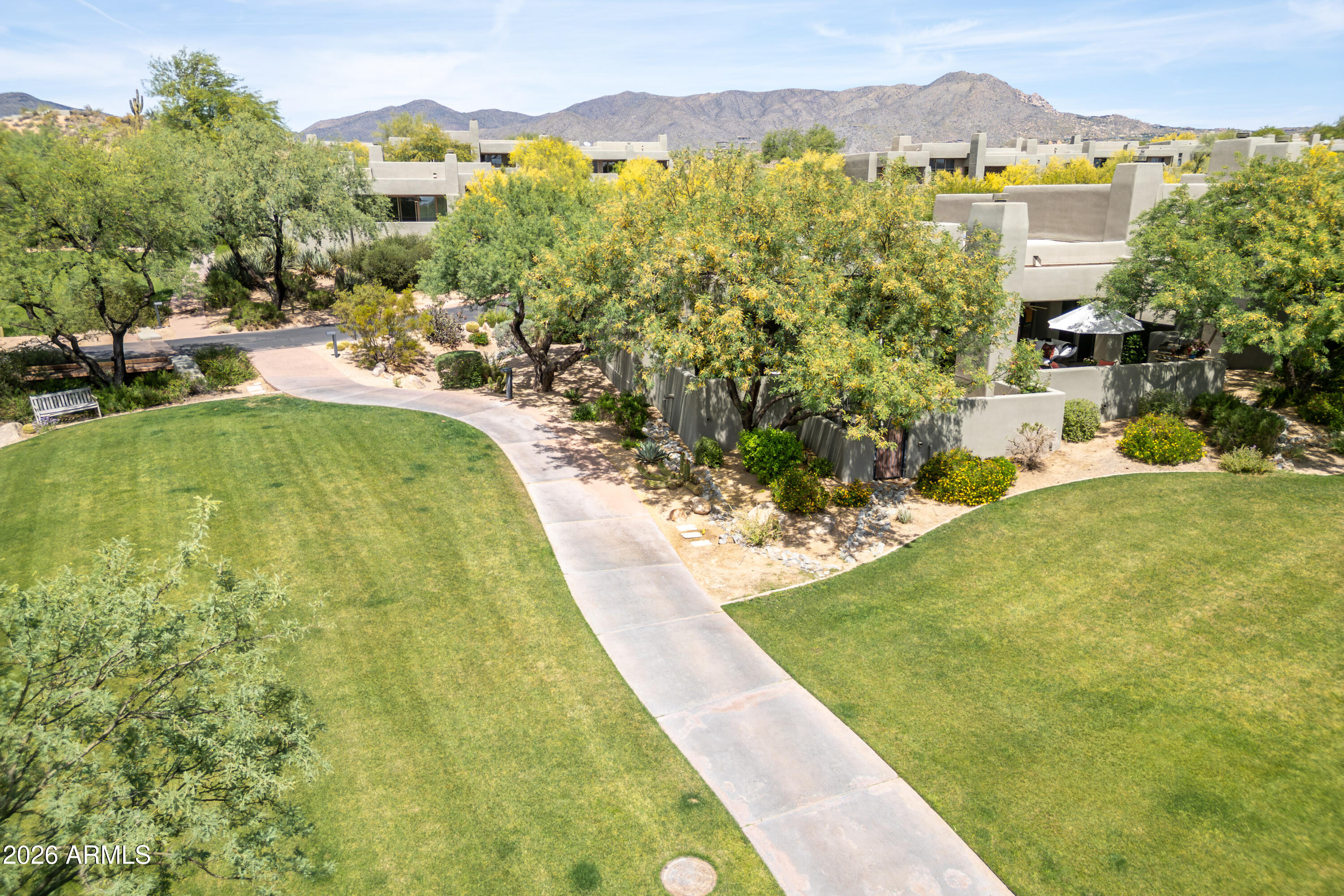 10063 E GRAYTHORN Drive