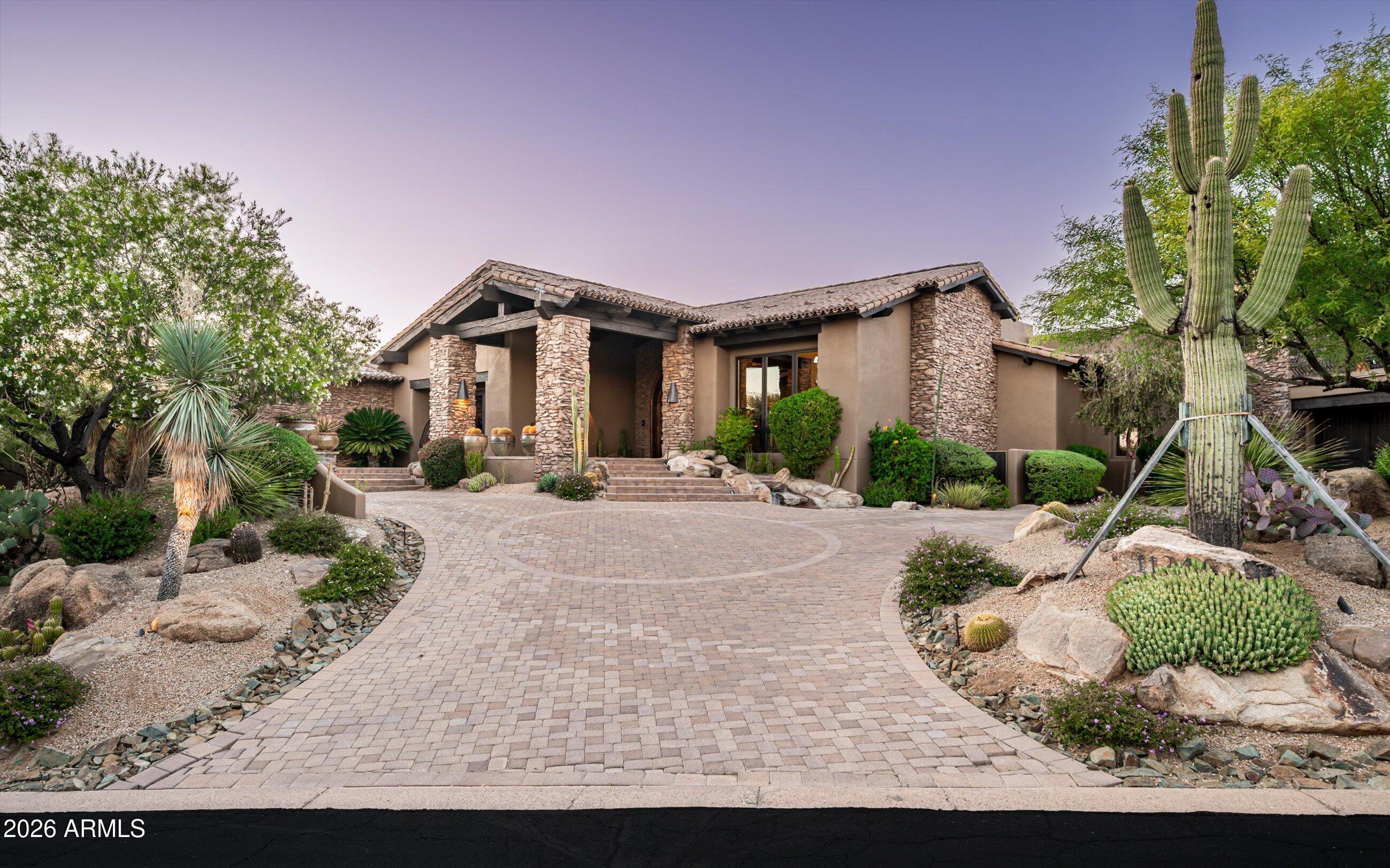 11240 E APACHE VISTAS Drive