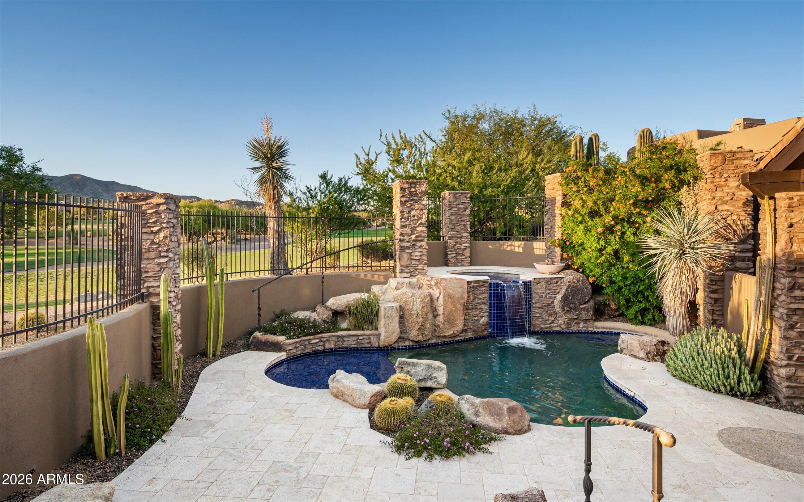 11240 E APACHE VISTAS Drive