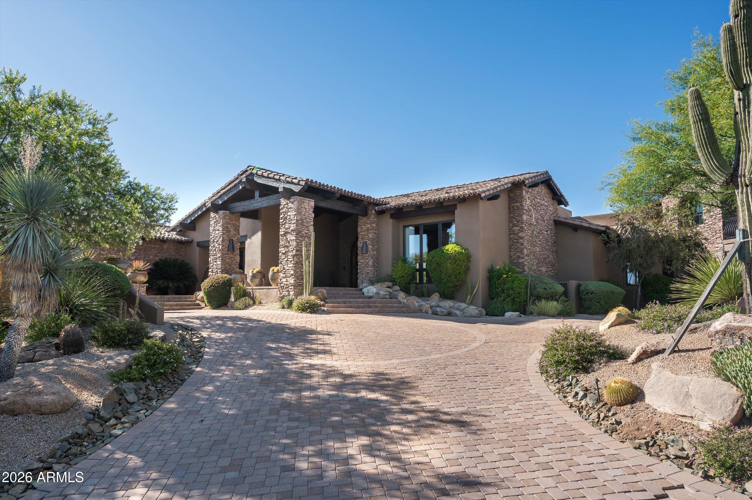 11240 E APACHE VISTAS Drive