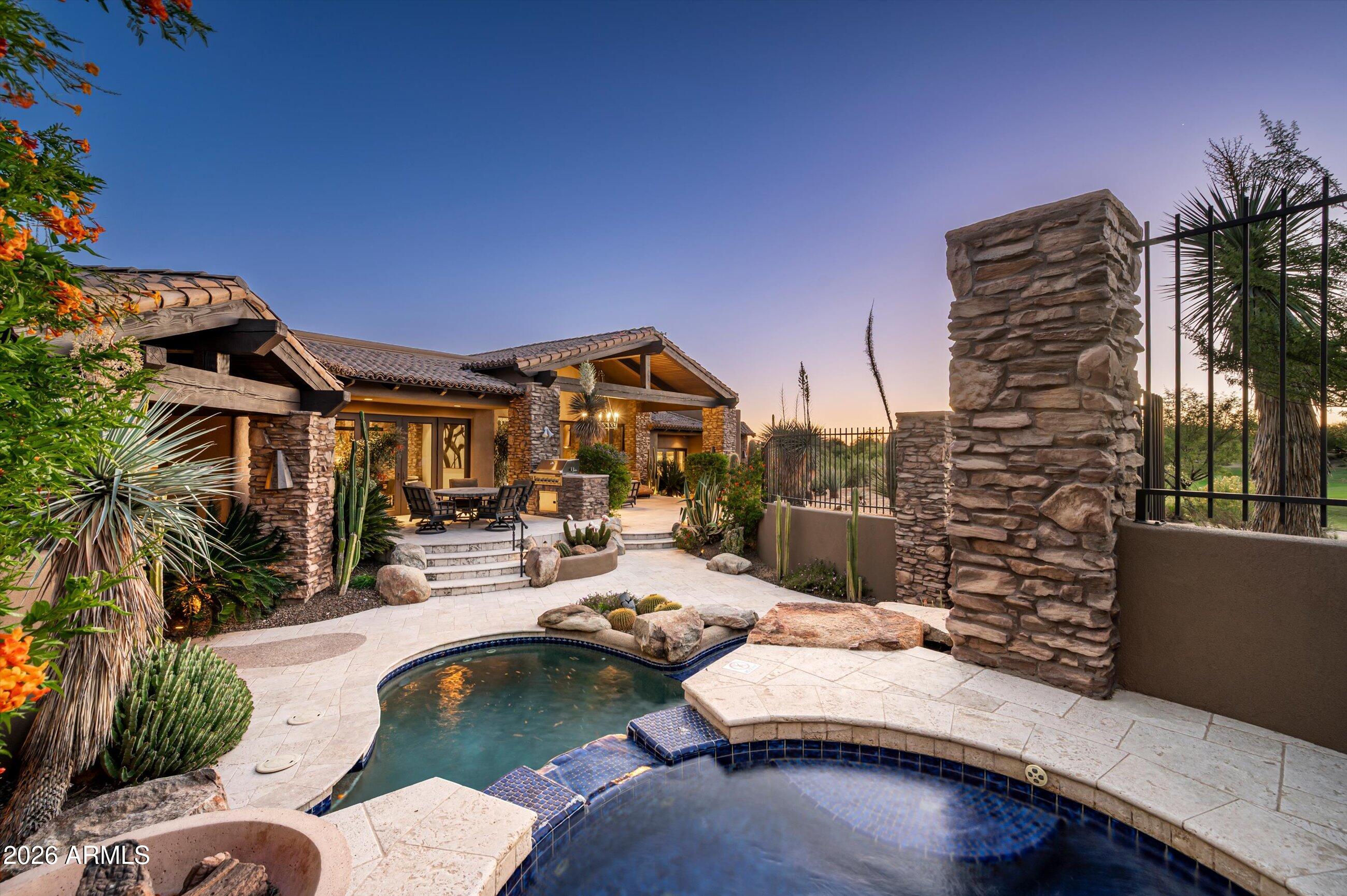 11240 E APACHE VISTAS Drive
