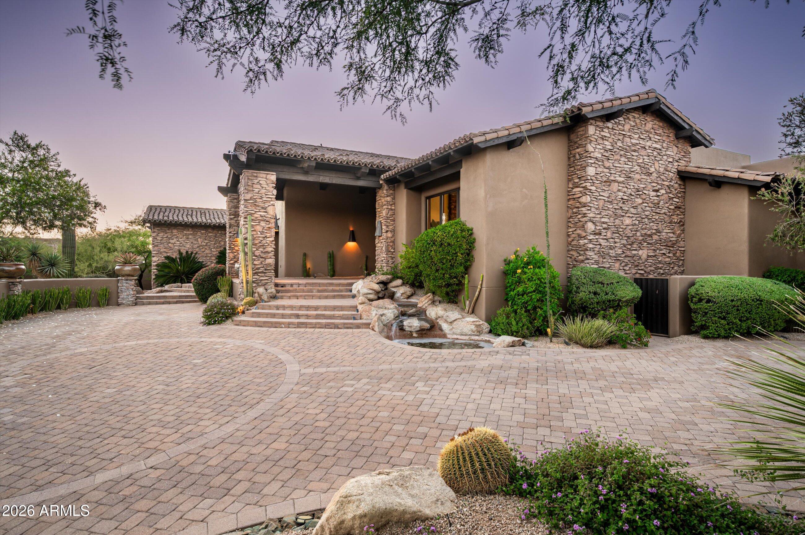 11240 E APACHE VISTAS Drive