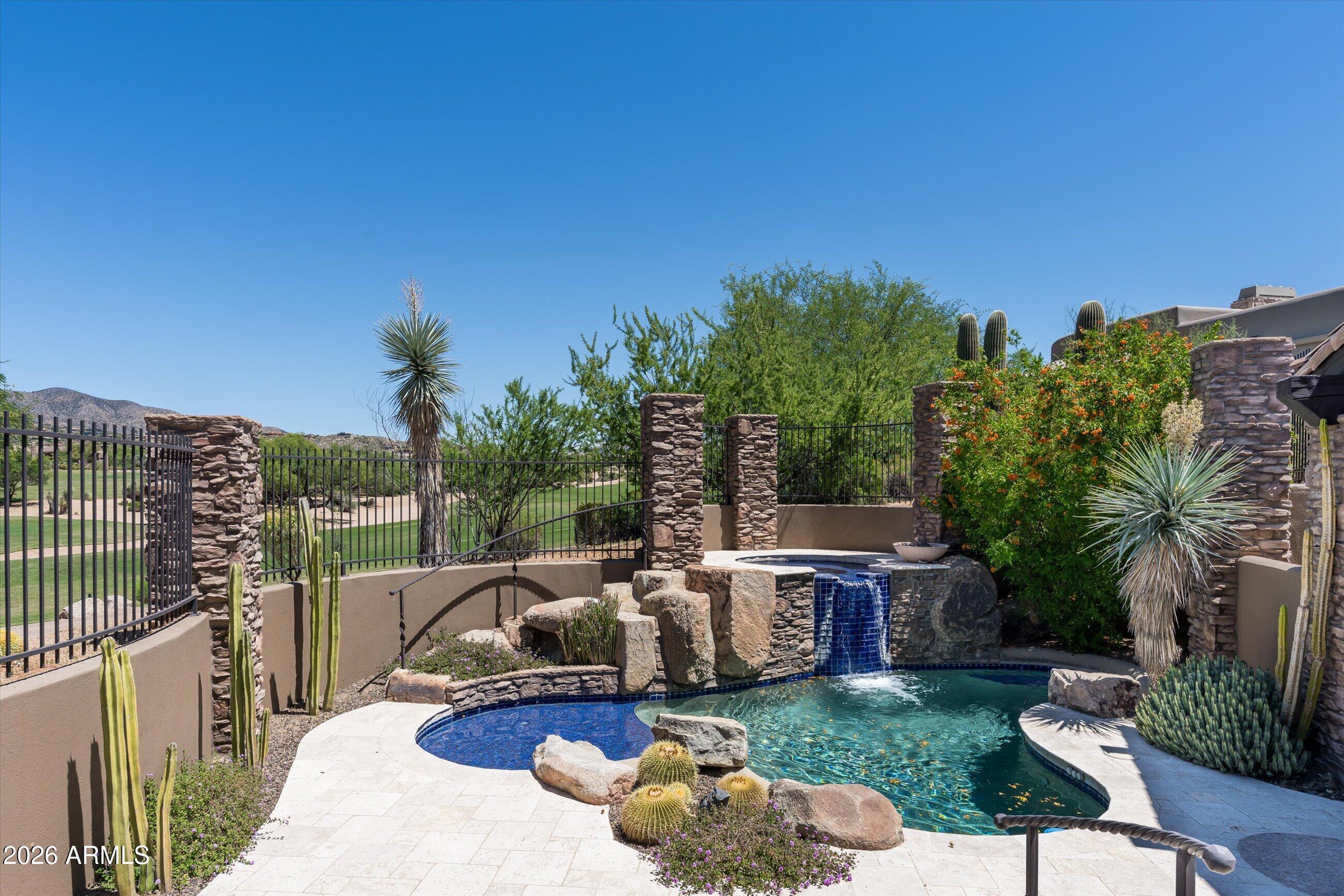 11240 E APACHE VISTAS Drive