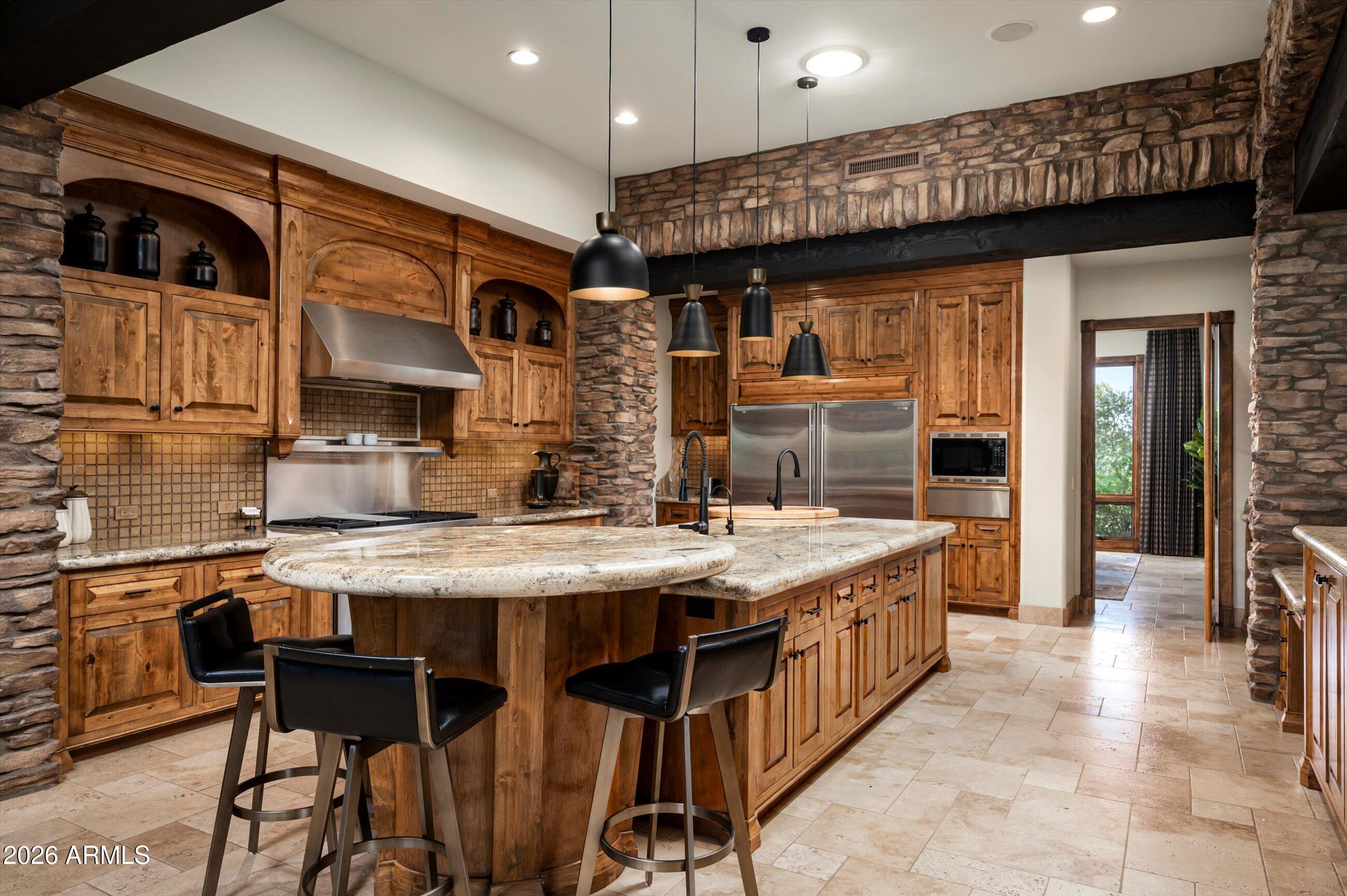 11240 E APACHE VISTAS Drive