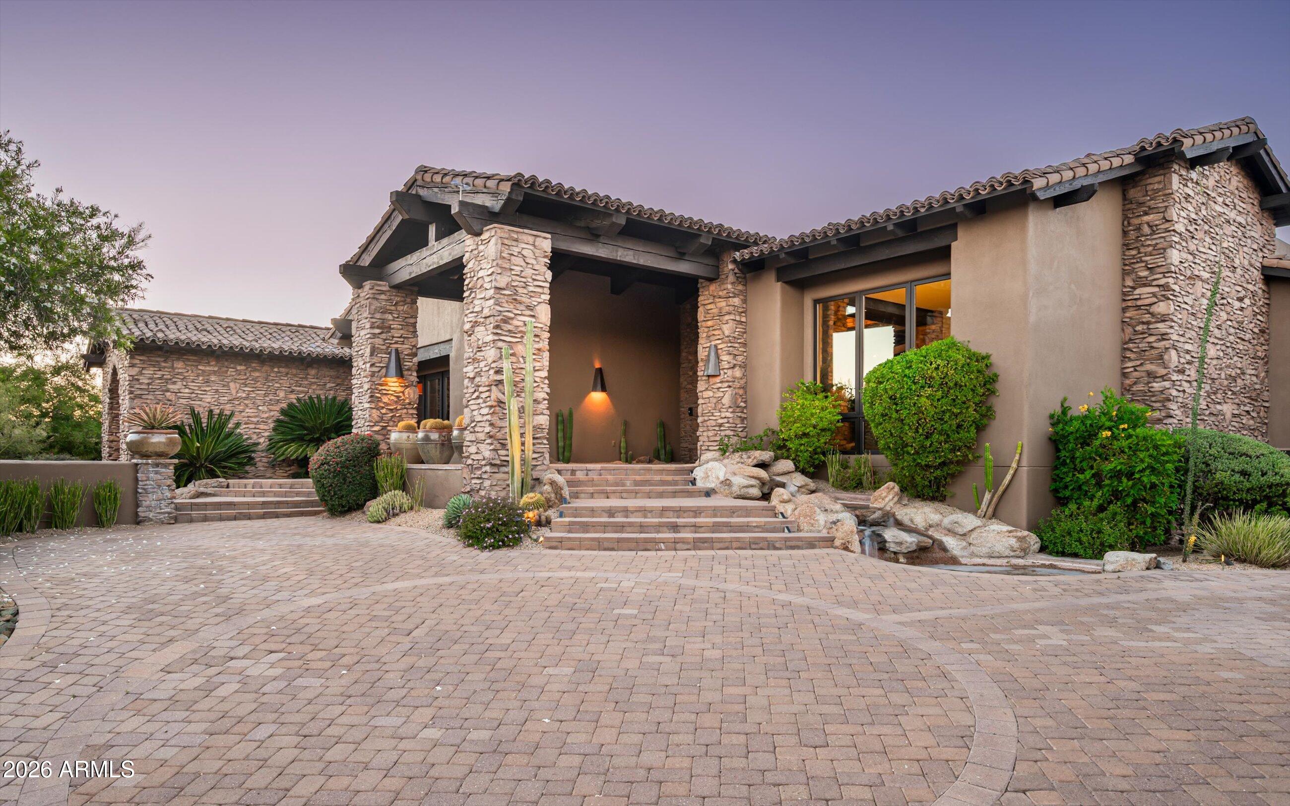 11240 E APACHE VISTAS Drive