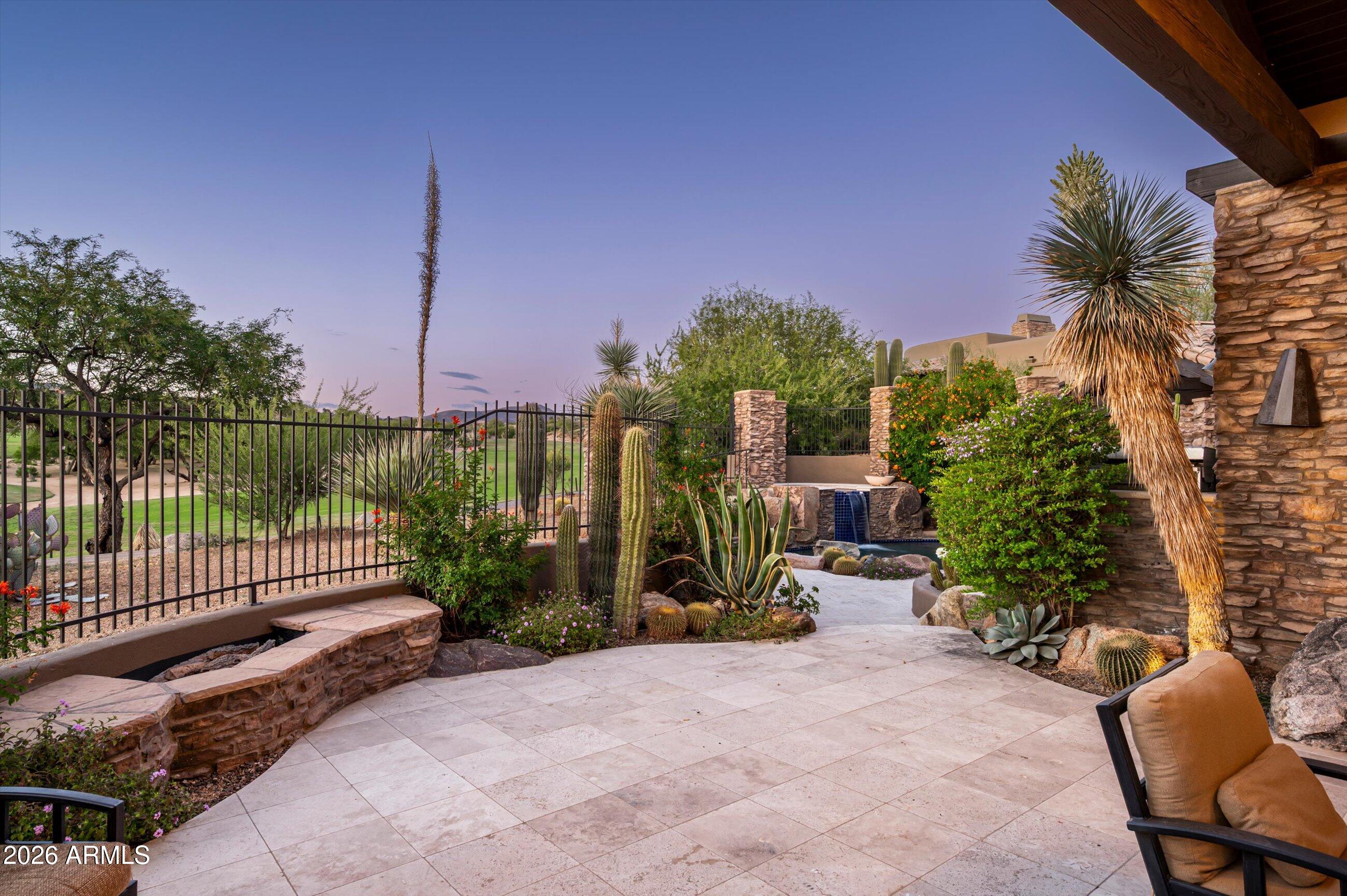 11240 E APACHE VISTAS Drive