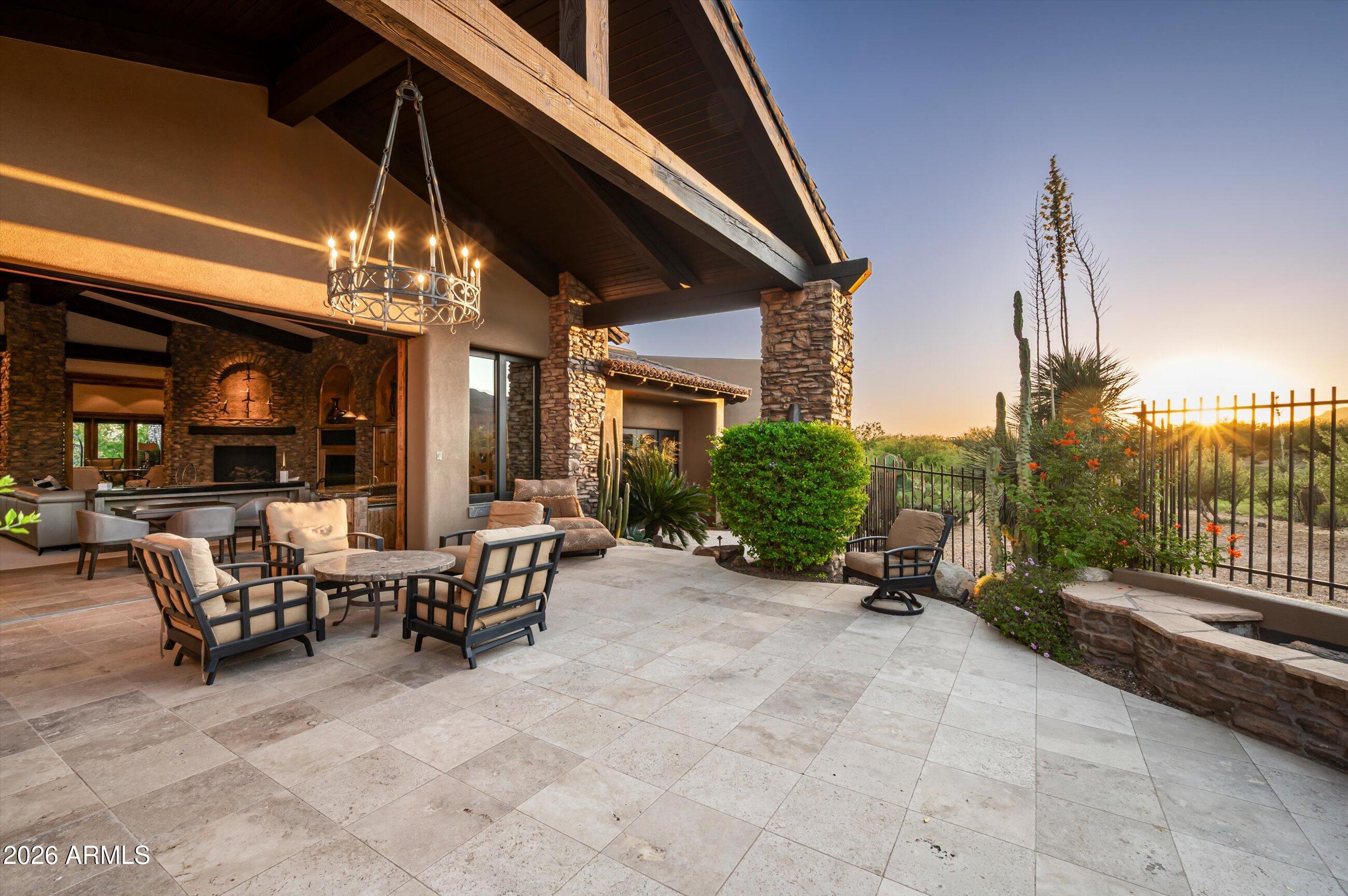 11240 E APACHE VISTAS Drive