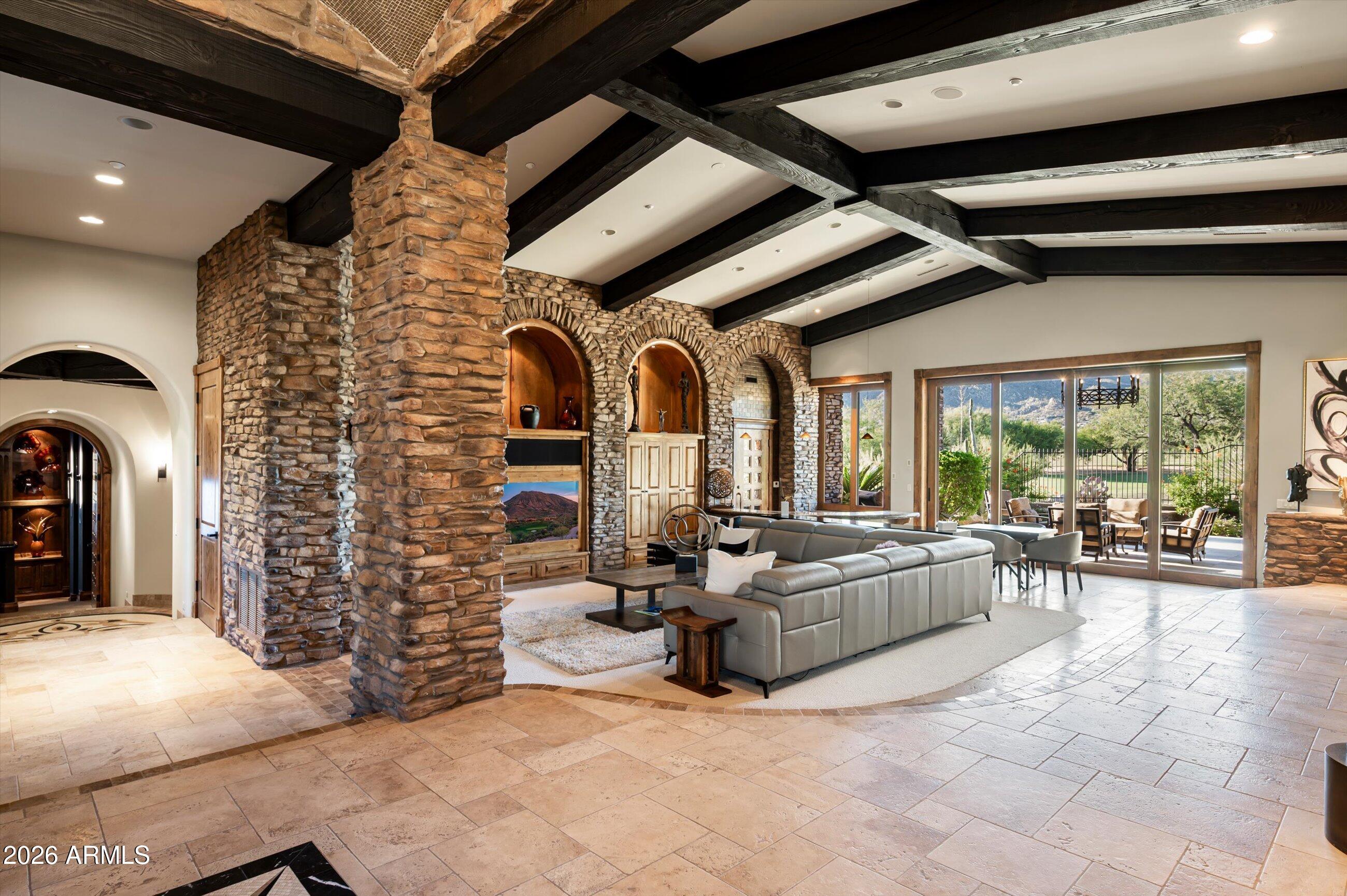 11240 E APACHE VISTAS Drive