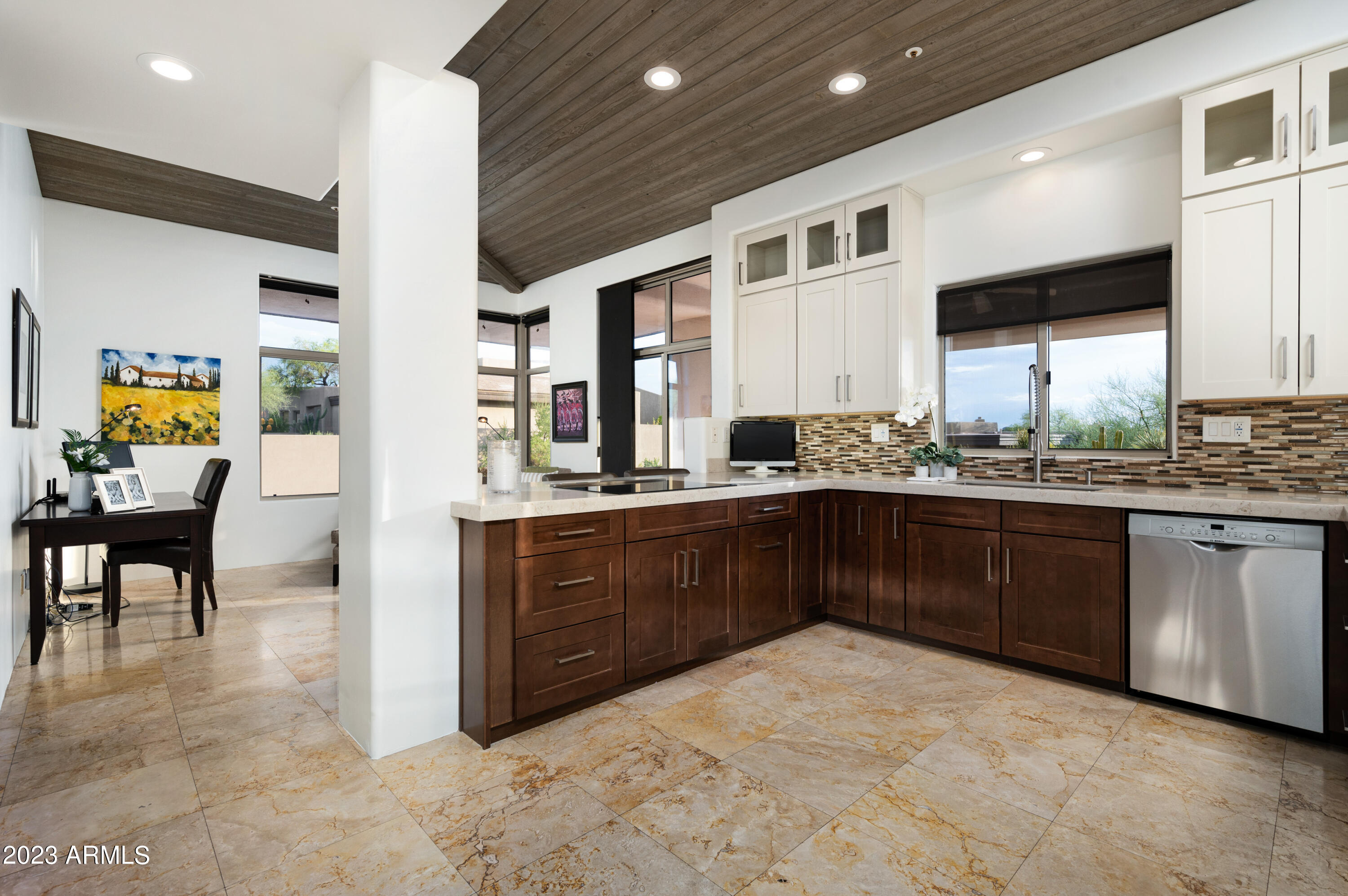 10646 E TAMARISK Way