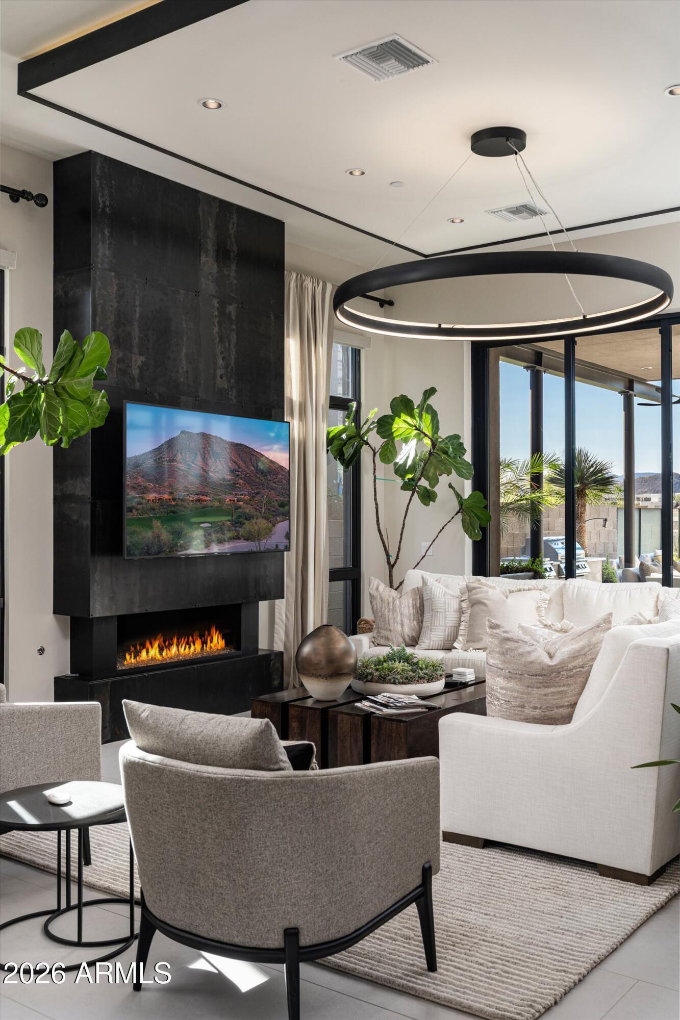 37200 N CAVE CREEK Road 1059