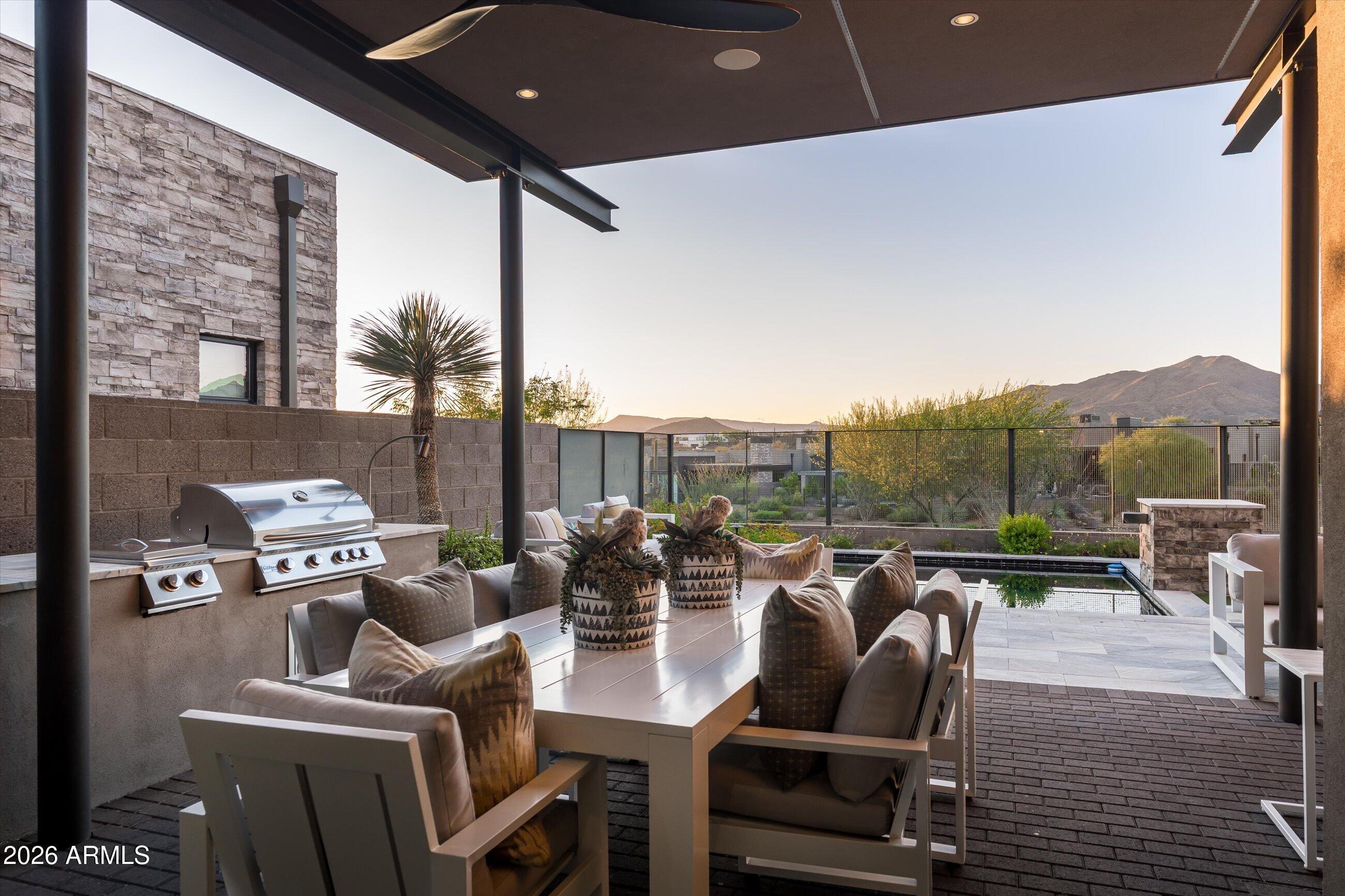 37200 N CAVE CREEK Road 1059