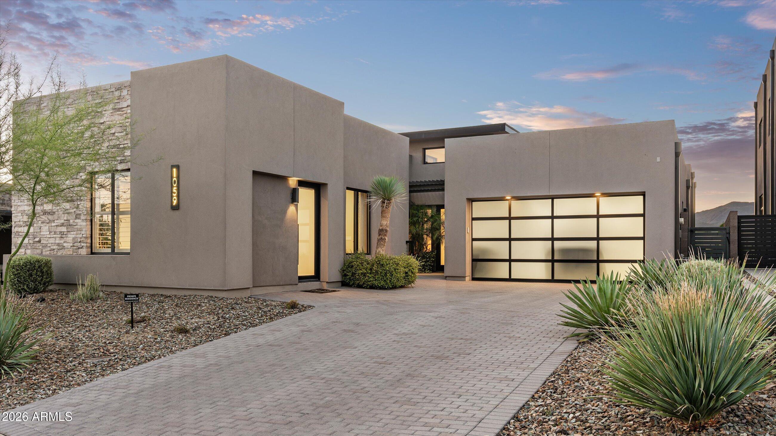 37200 N CAVE CREEK Road 1059