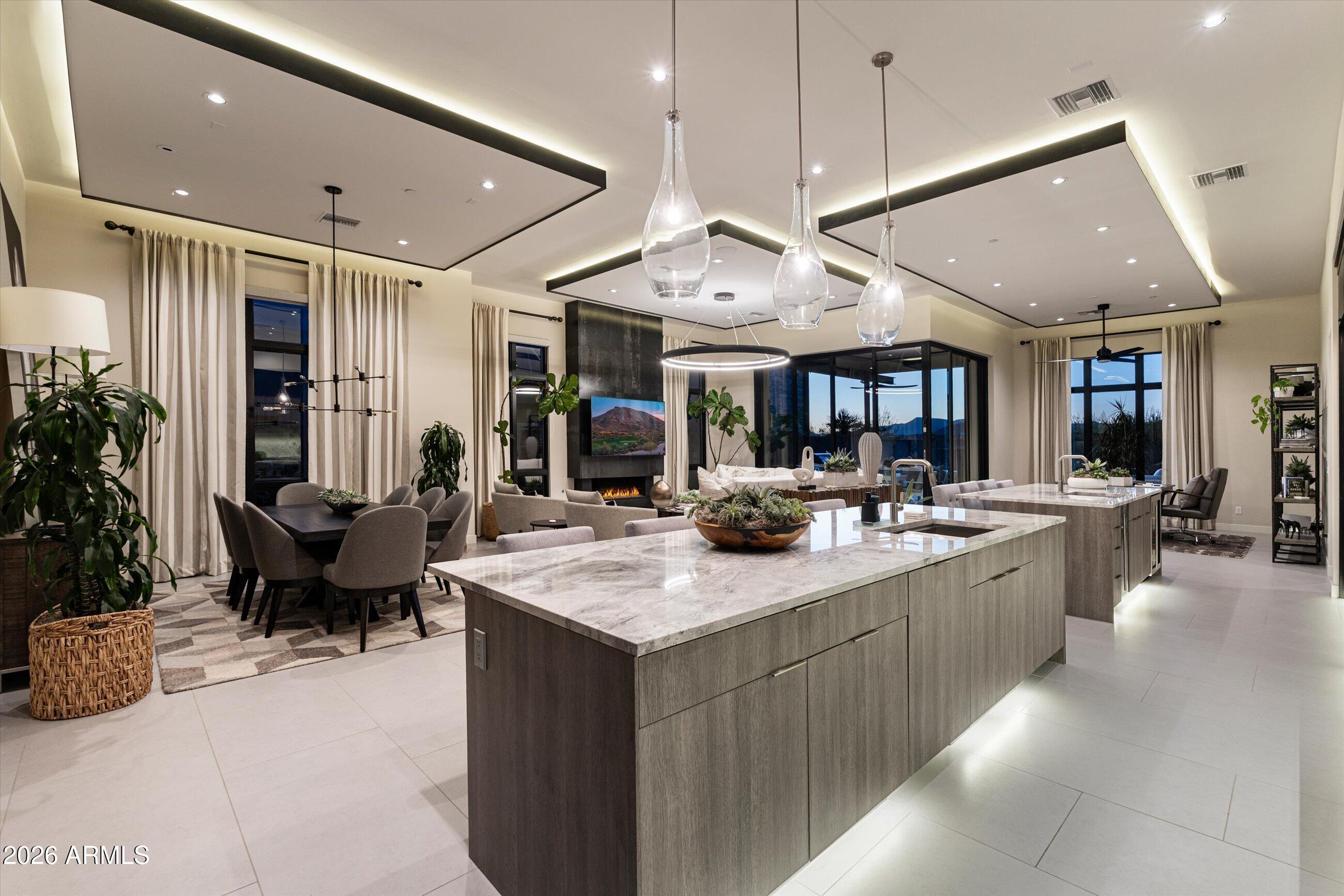 37200 N CAVE CREEK Road 1059