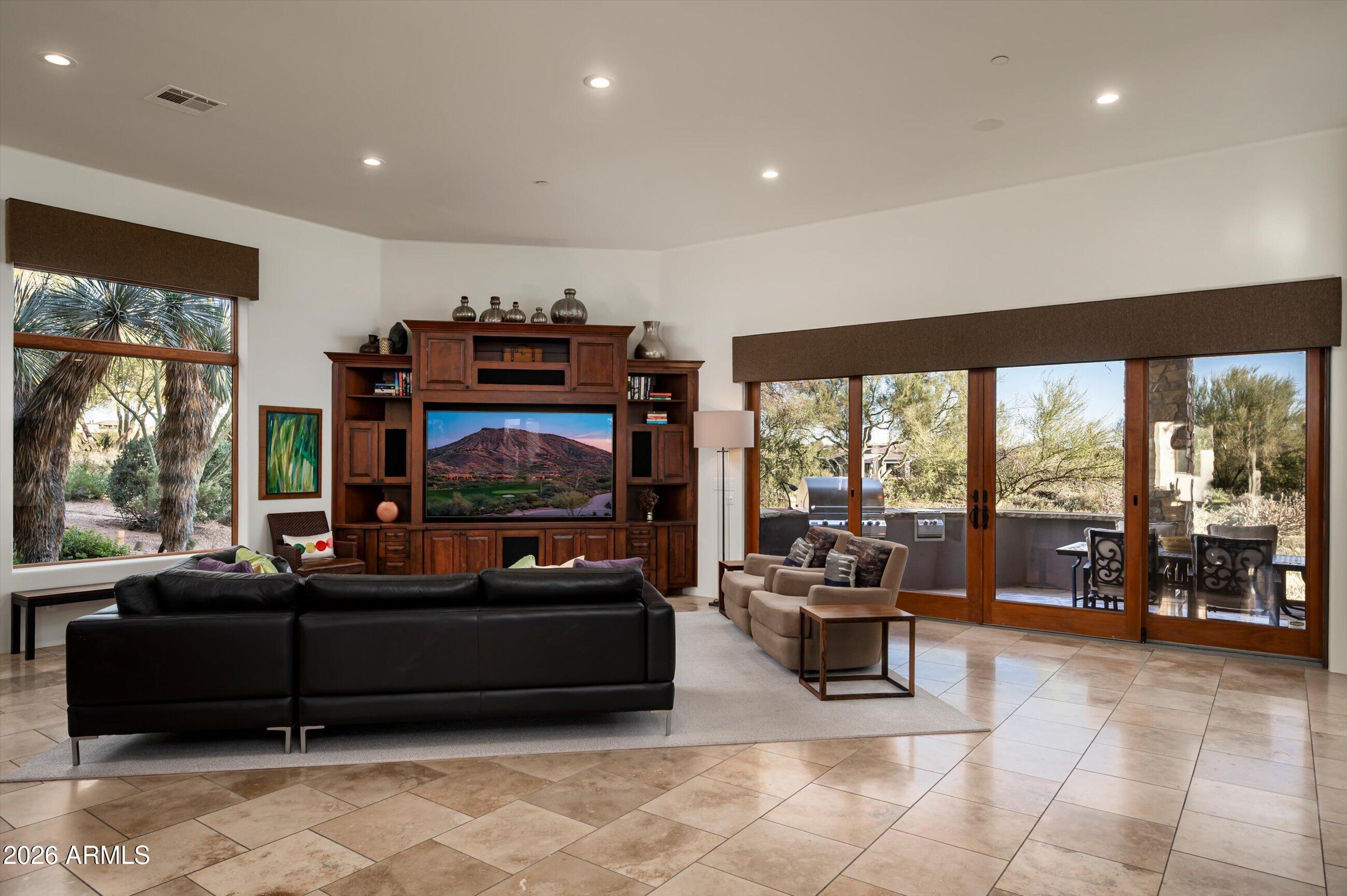 9029 E COVEY Trail