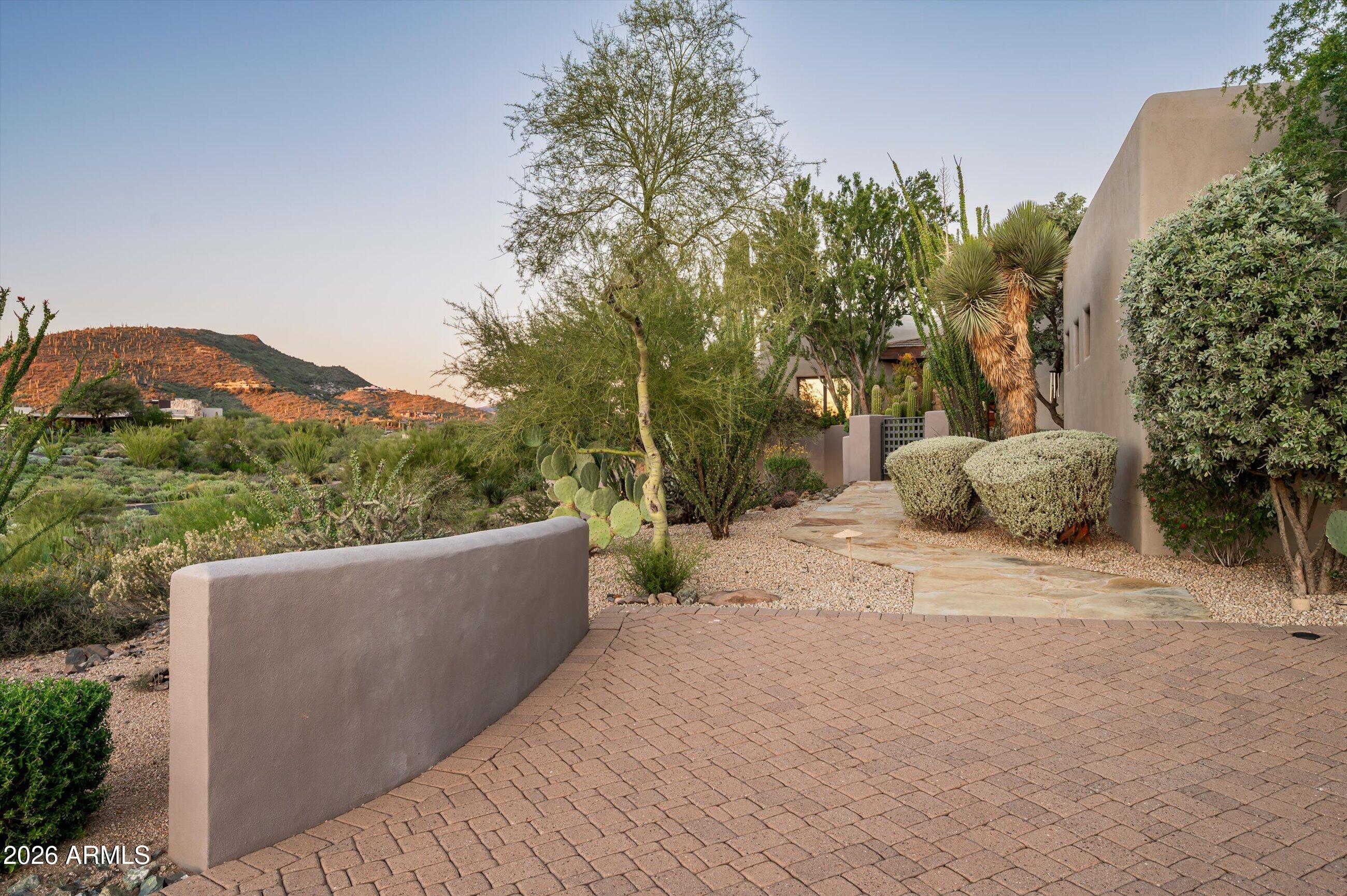9029 E COVEY Trail
