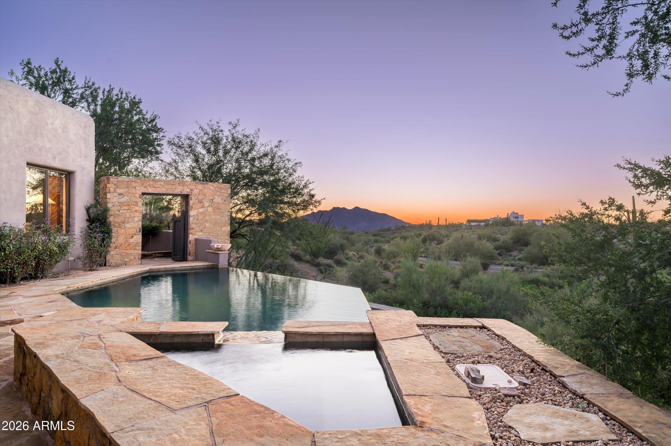 9029 E COVEY Trail