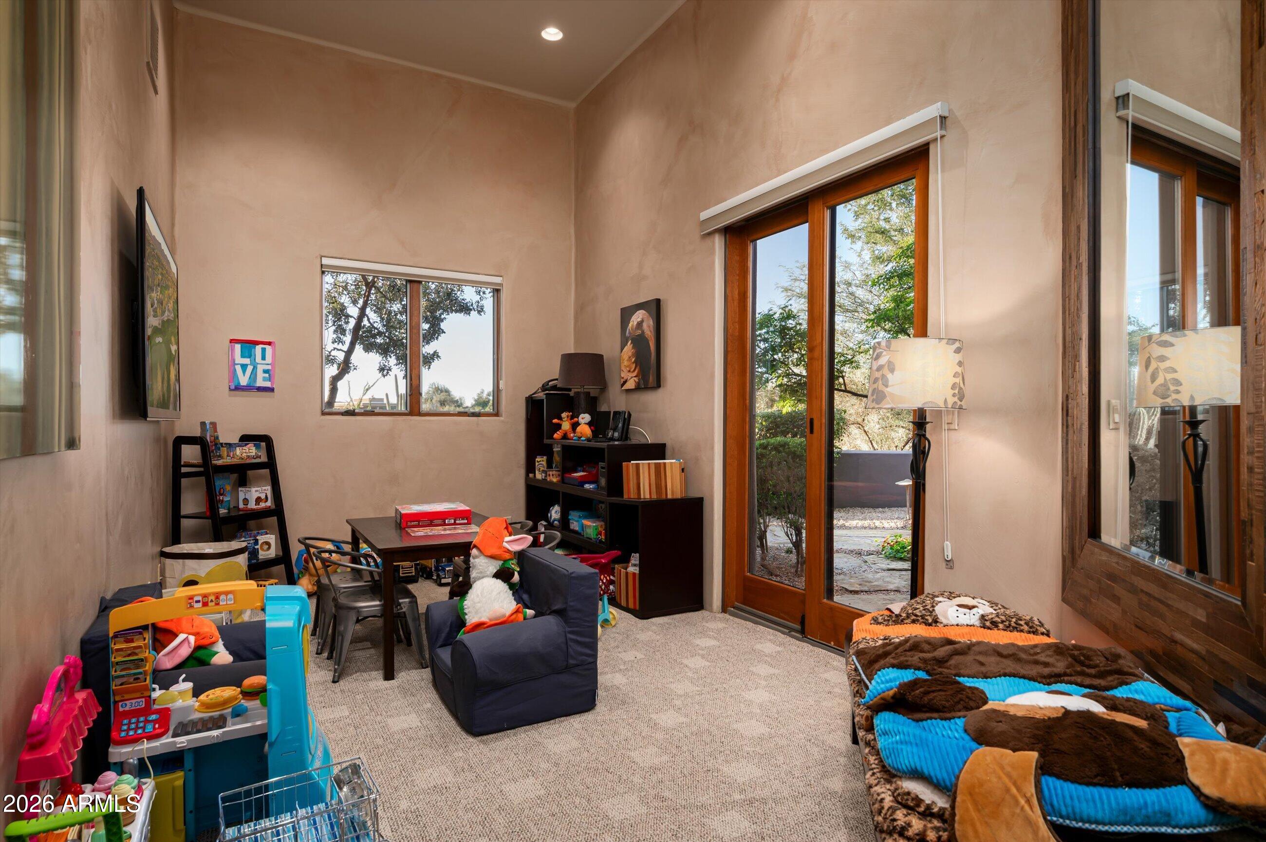 9029 E COVEY Trail