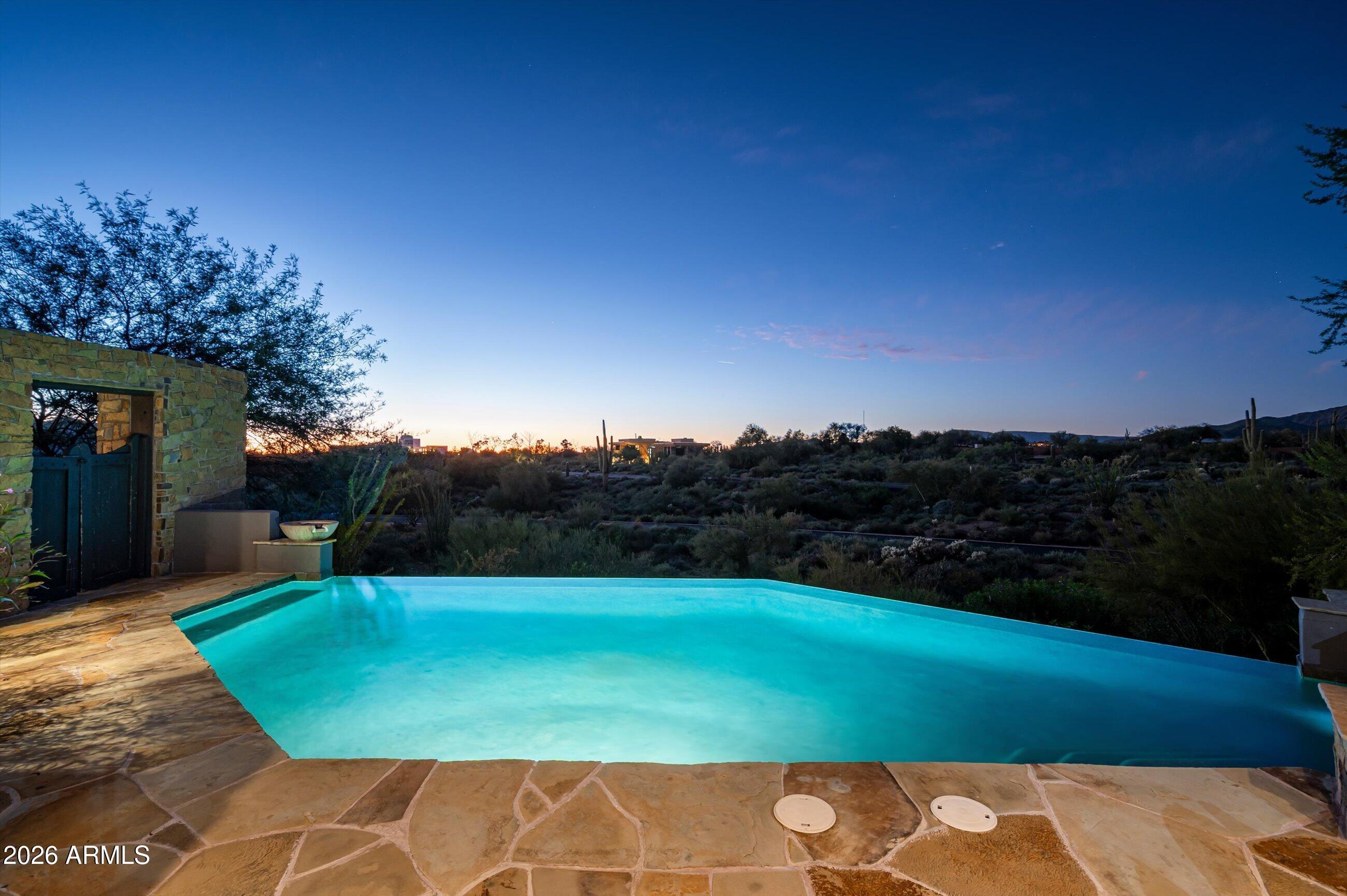 9029 E COVEY Trail