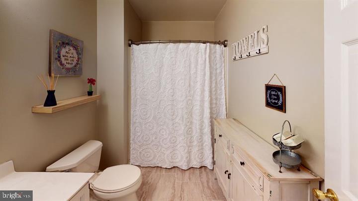 386 HARTFORD SQUARE Unit: 71