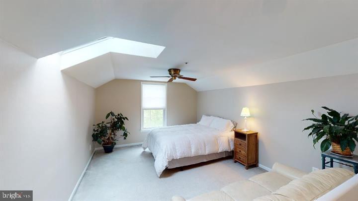 386 HARTFORD SQUARE Unit: 71