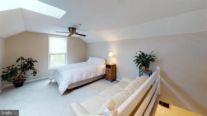 386 HARTFORD SQUARE Unit: 71